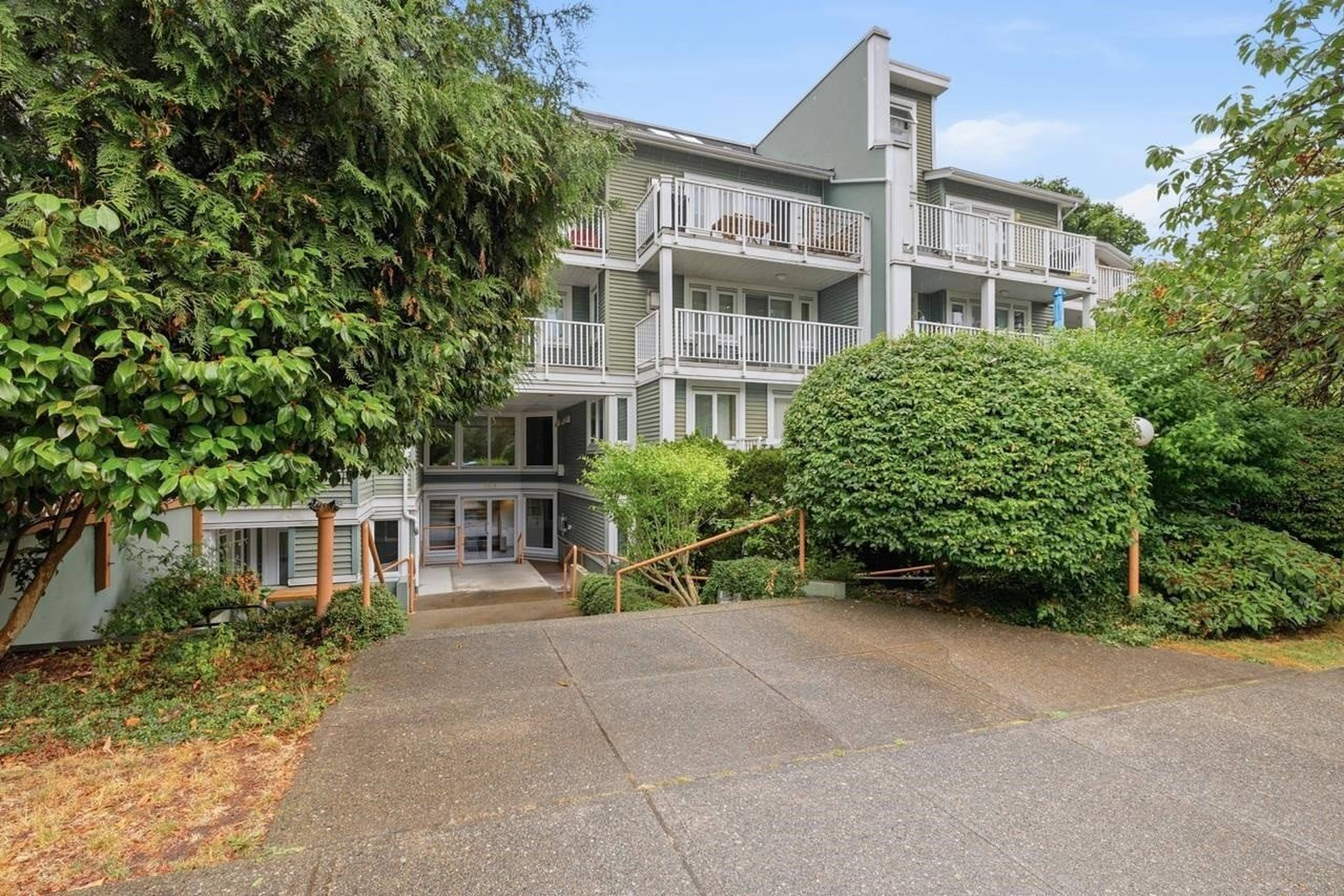 1 Bed  · 1 Bath for rent $1,300 / month