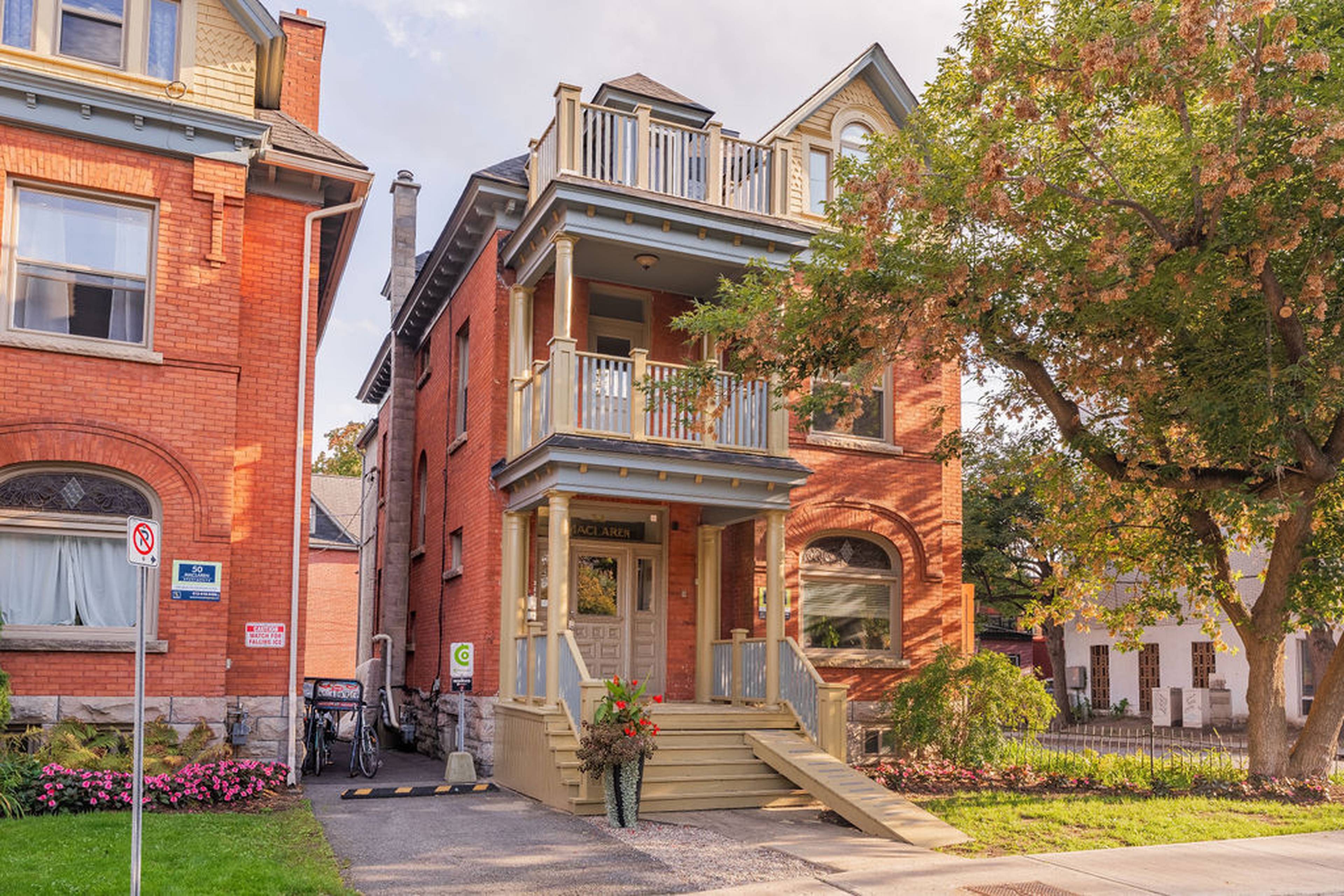 1 Bed  · 1 Bath for rent $2,299 / month