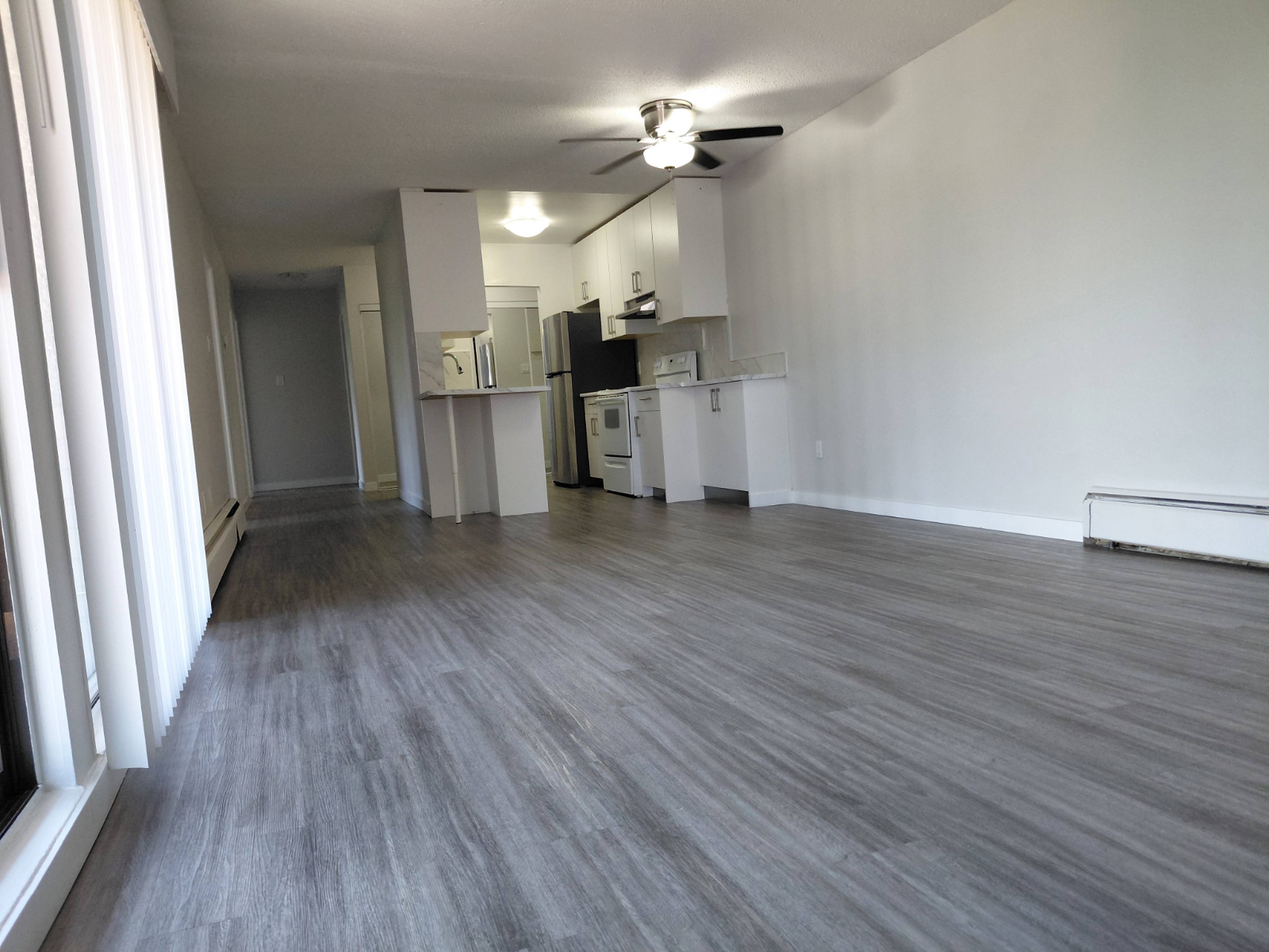 3 ch.  · 1.5 s. de bains for rent $2,700 / mois