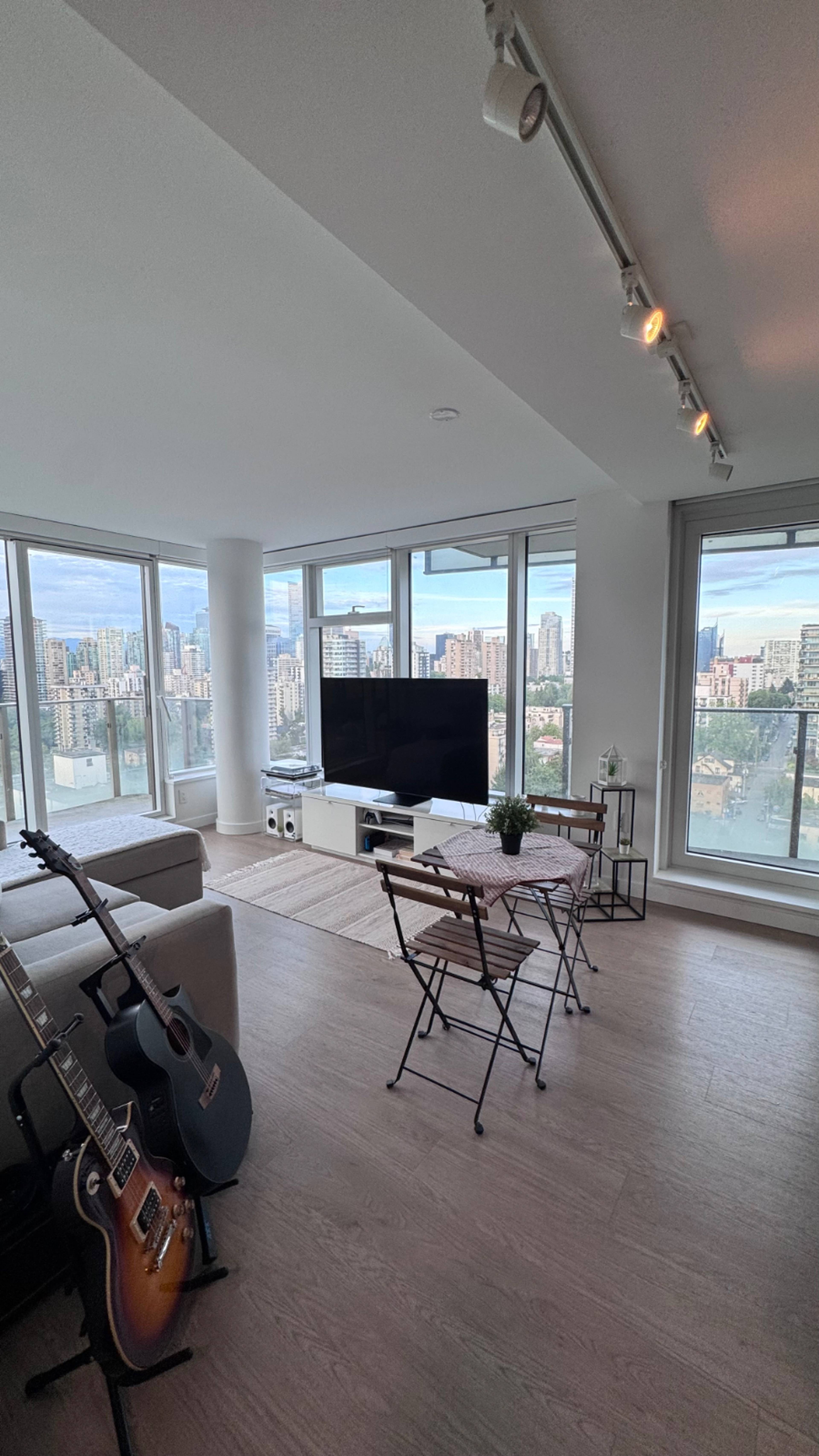 1 Bed  · 1 Bath for rent $3,294 / month