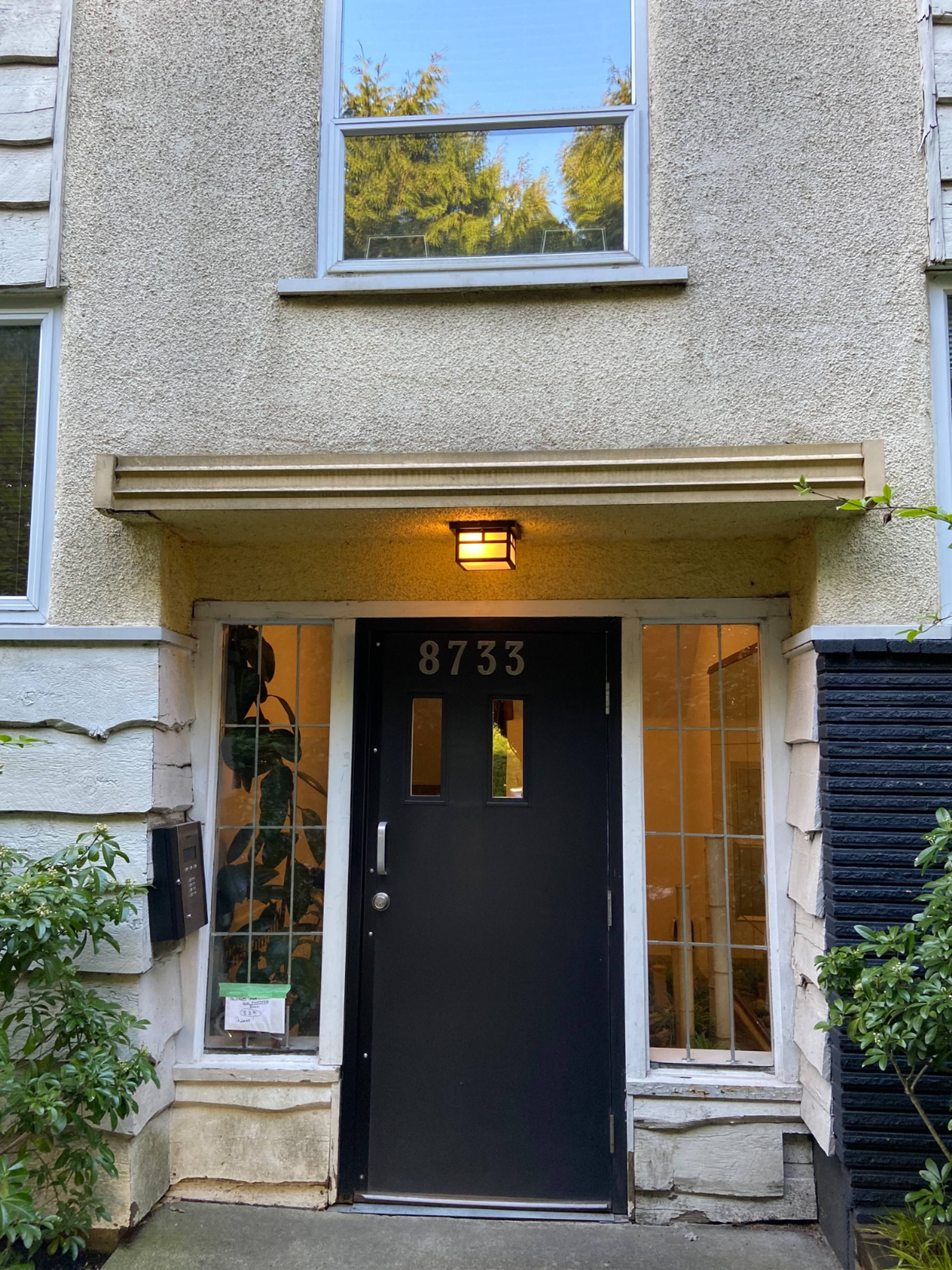 2 ch.  · 1 s. de bains for rent $1,950 / mois