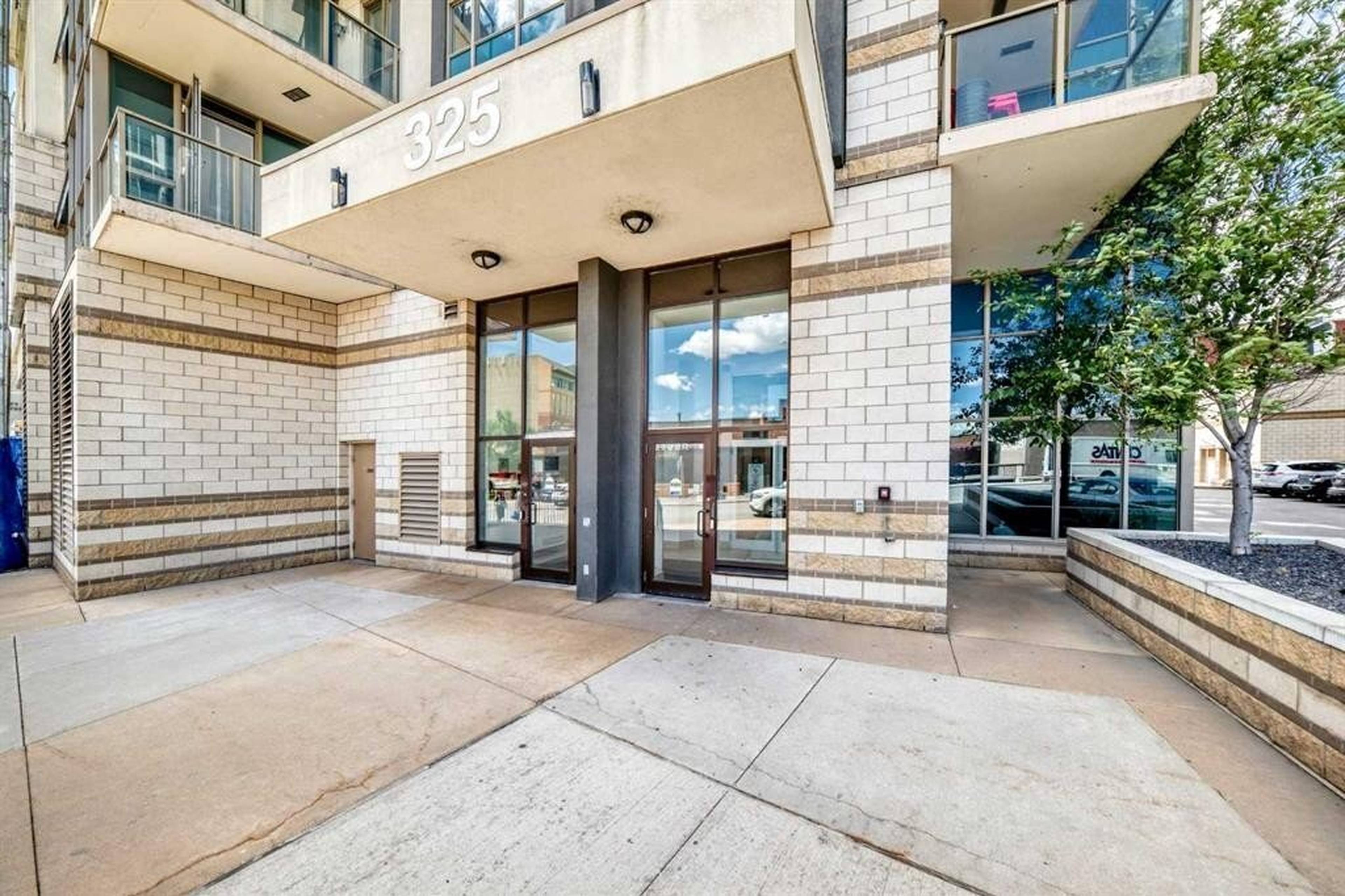 1 Bed  · 1 Bath for rent $1,050 / month