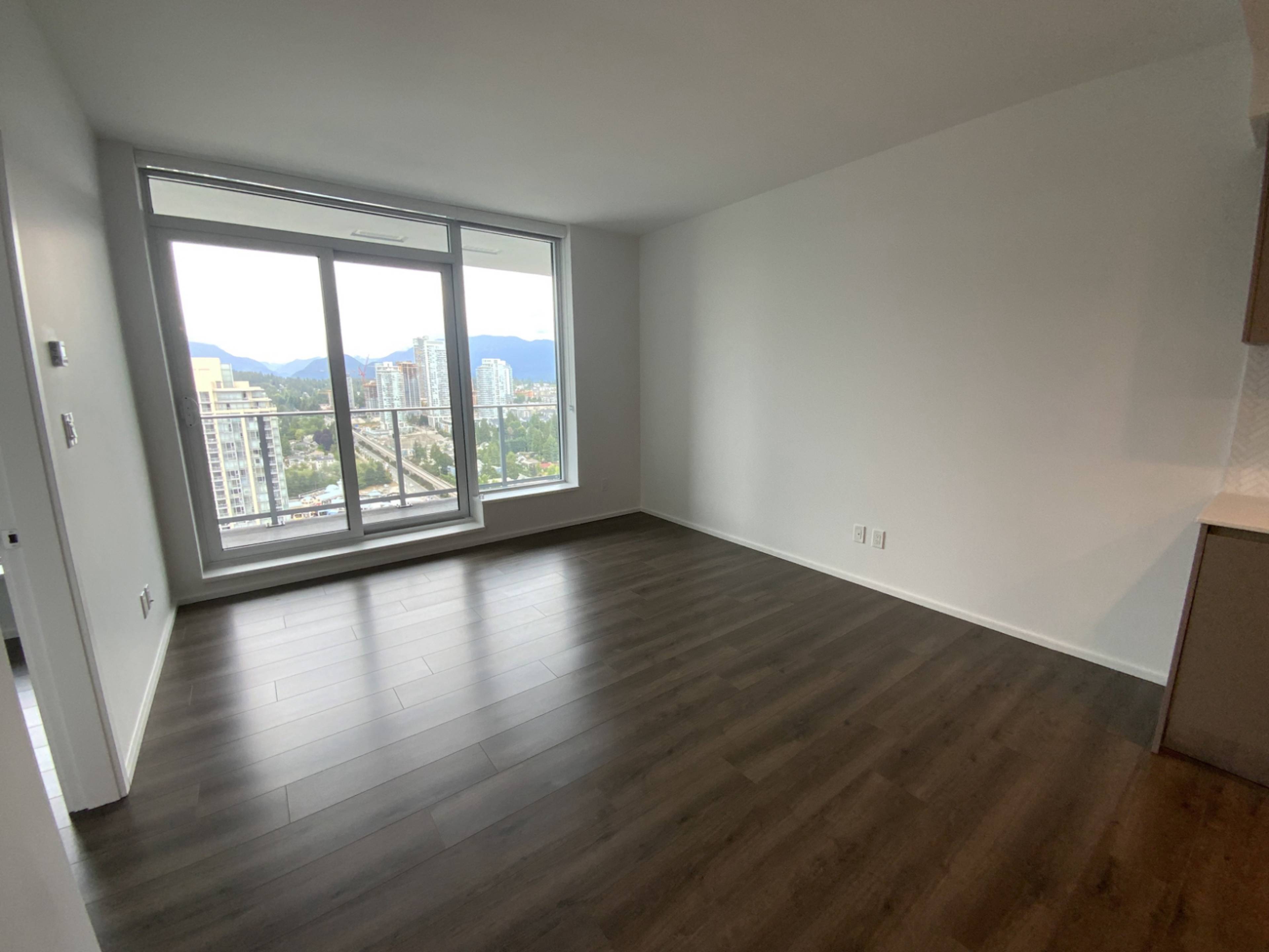 2 室  · 2 卫 for rent $2,800 / 月