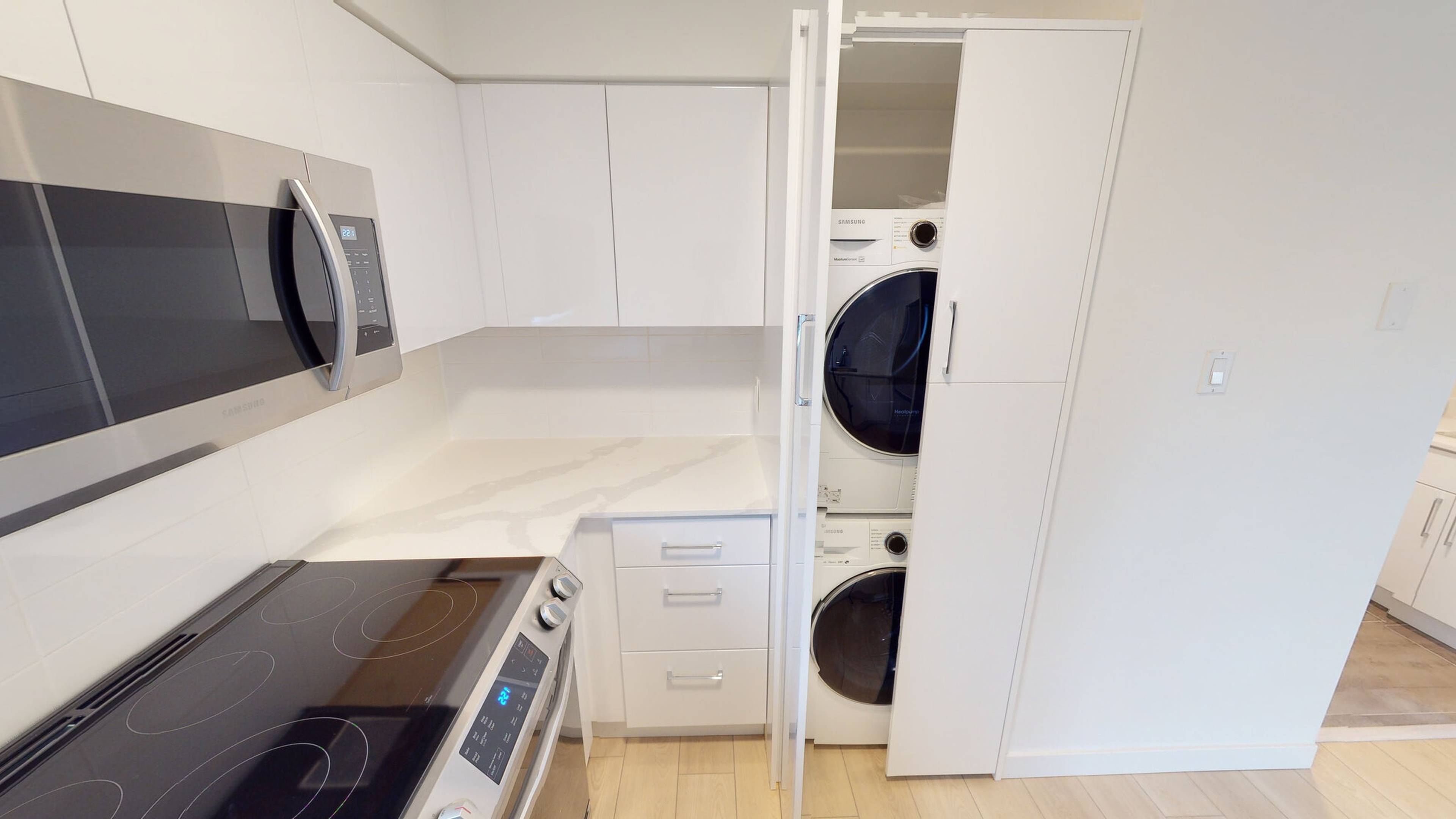 1 室  · 1 卫 for rent $2,579 / 月