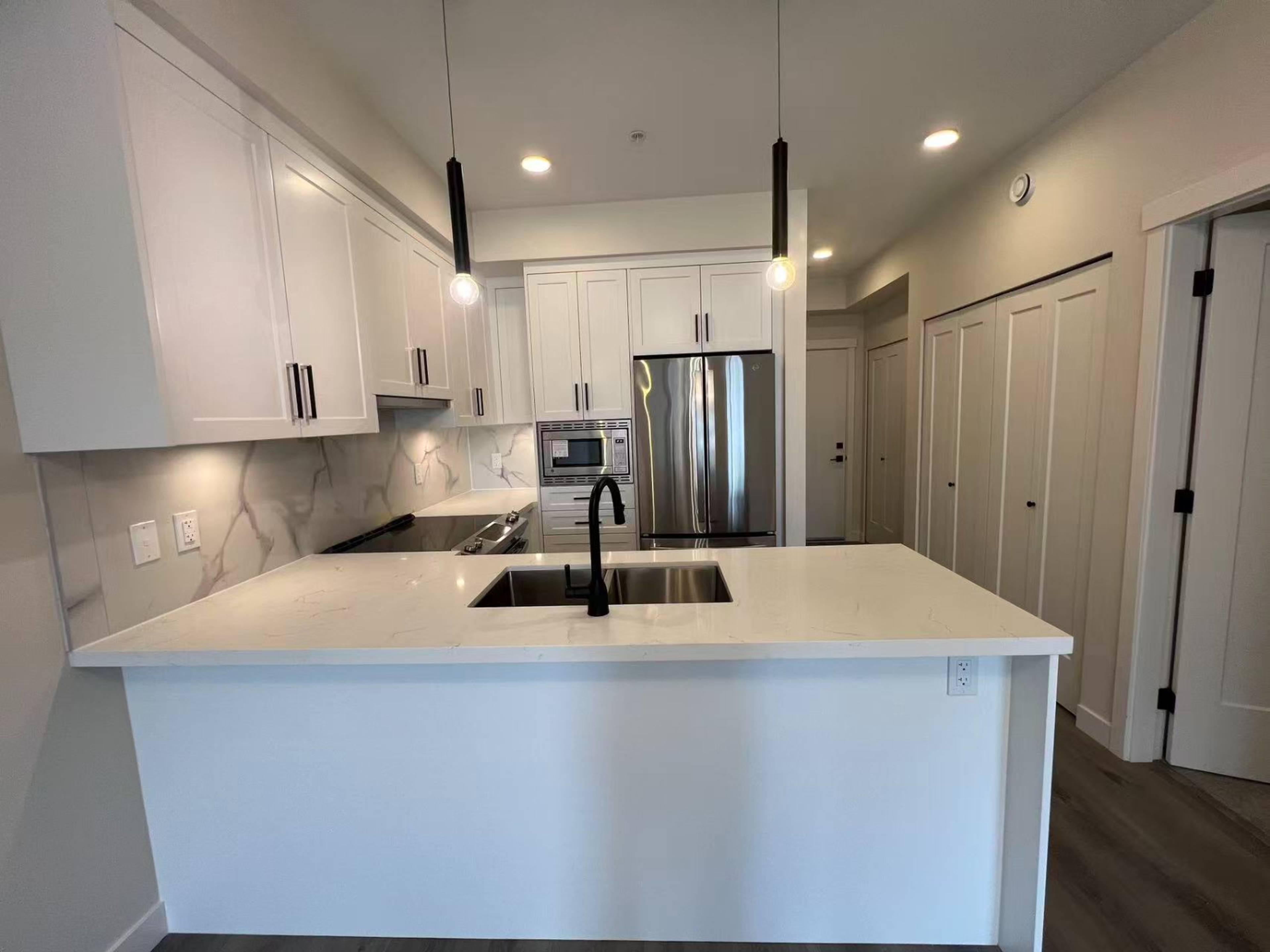 2 Bed  · 2 Bath for rent $2,300 / month