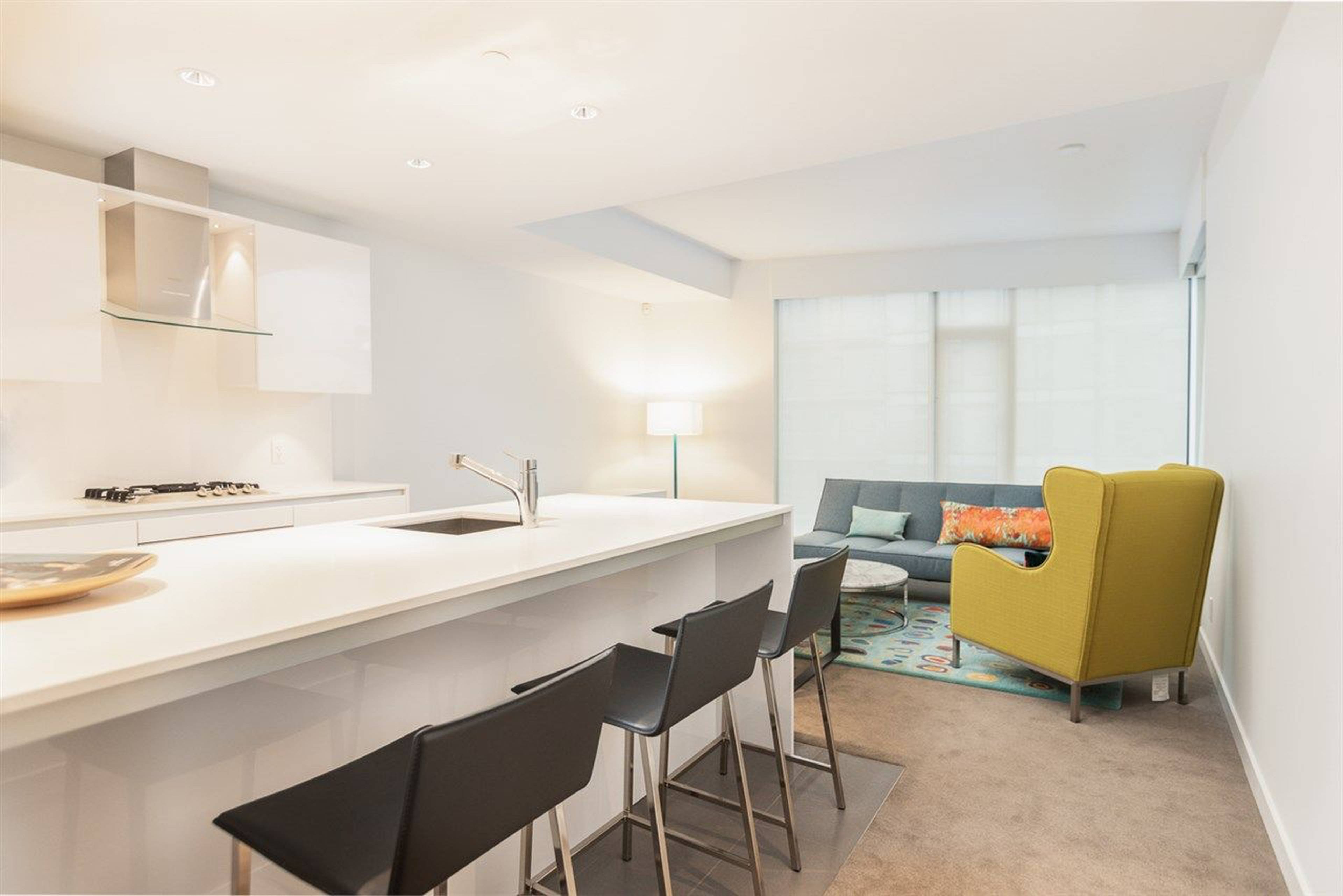 1 室  · 1 卫 for rent $2,700 / 月