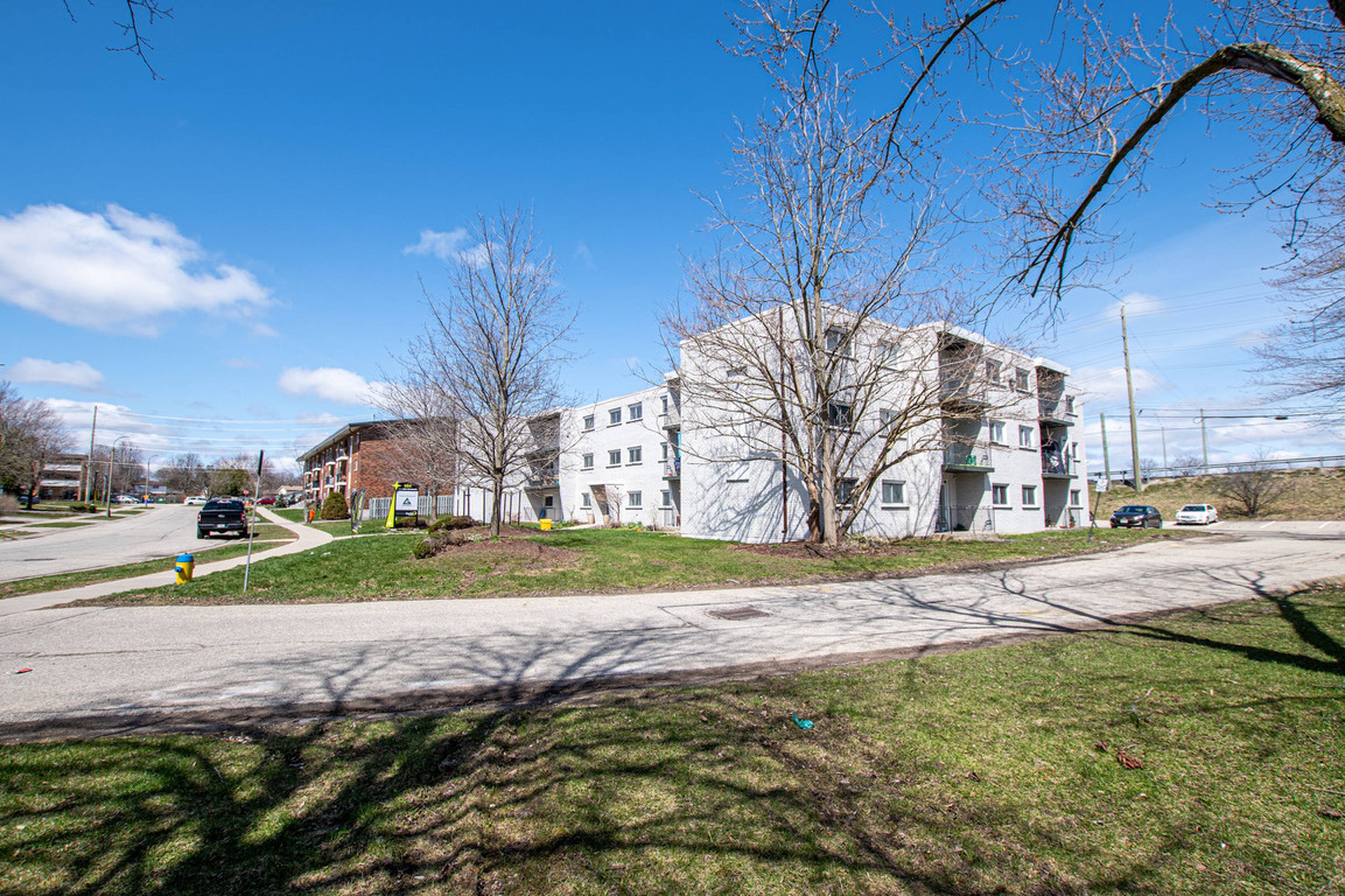 2 Bed  · 1 Bath for rent $1,860 / month