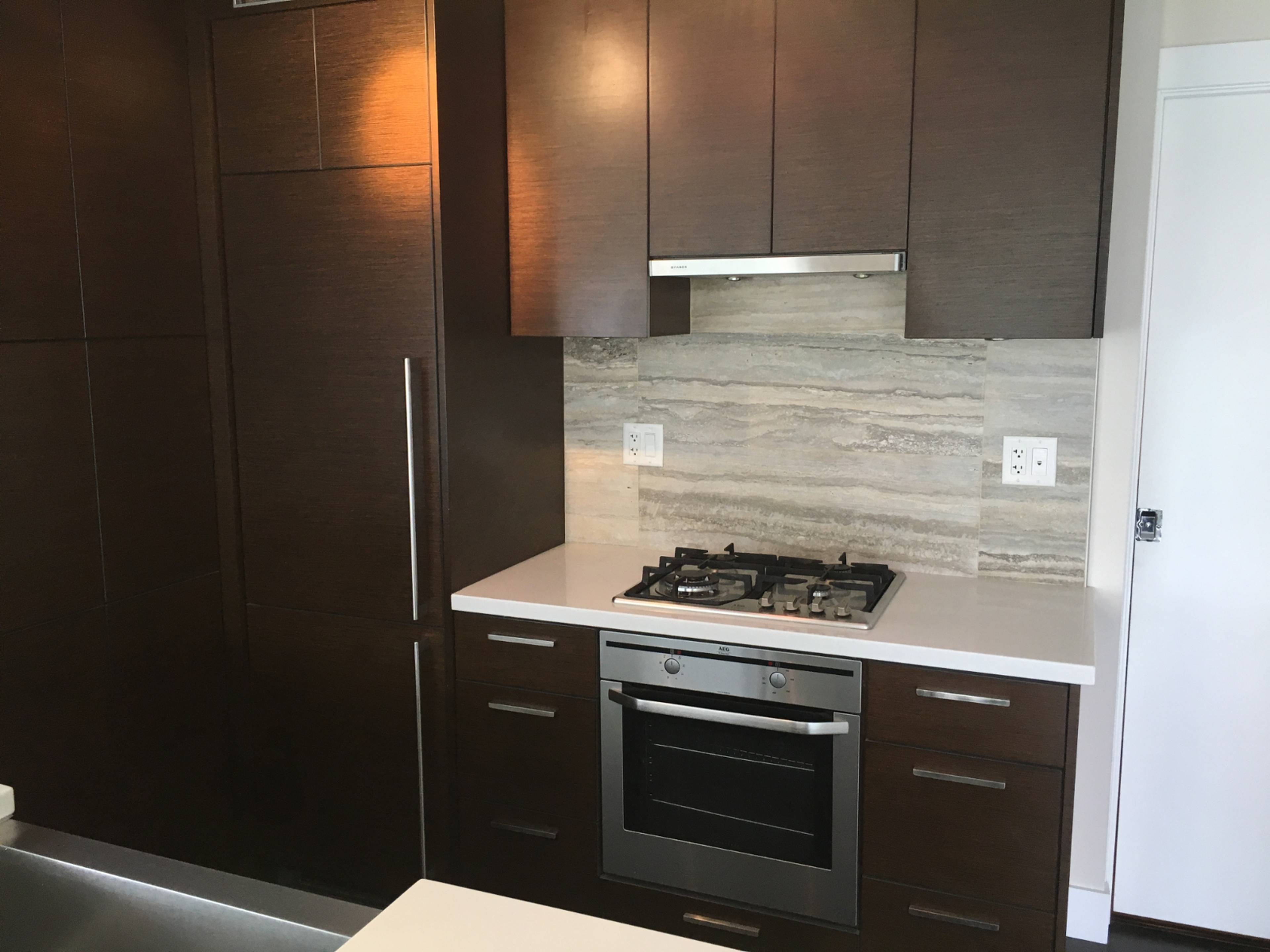 2 ch.  · 2 s. de bains for rent $3,400 / mois