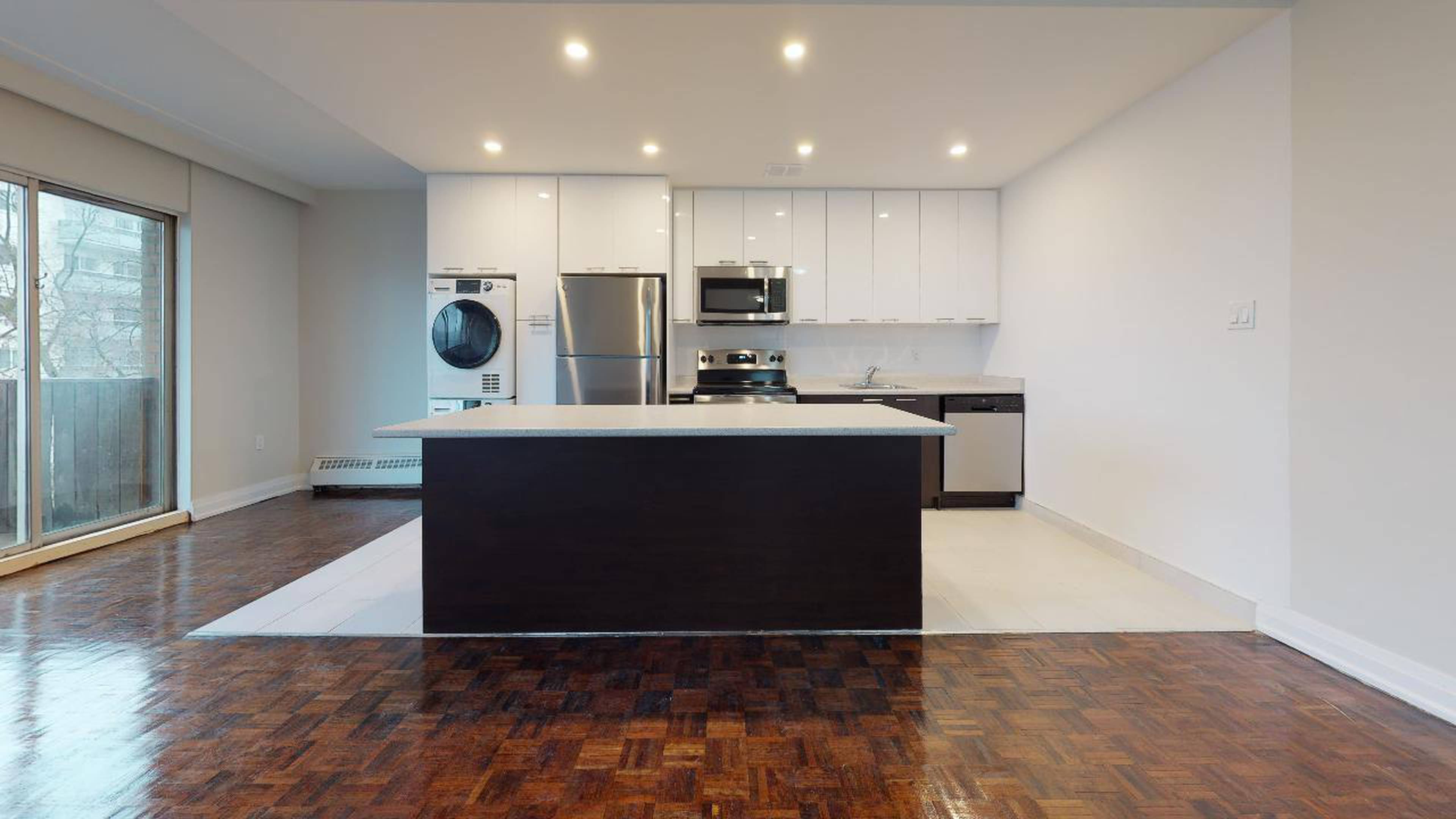 Studio  · 1 s. de bains for rent $1,699 / mois