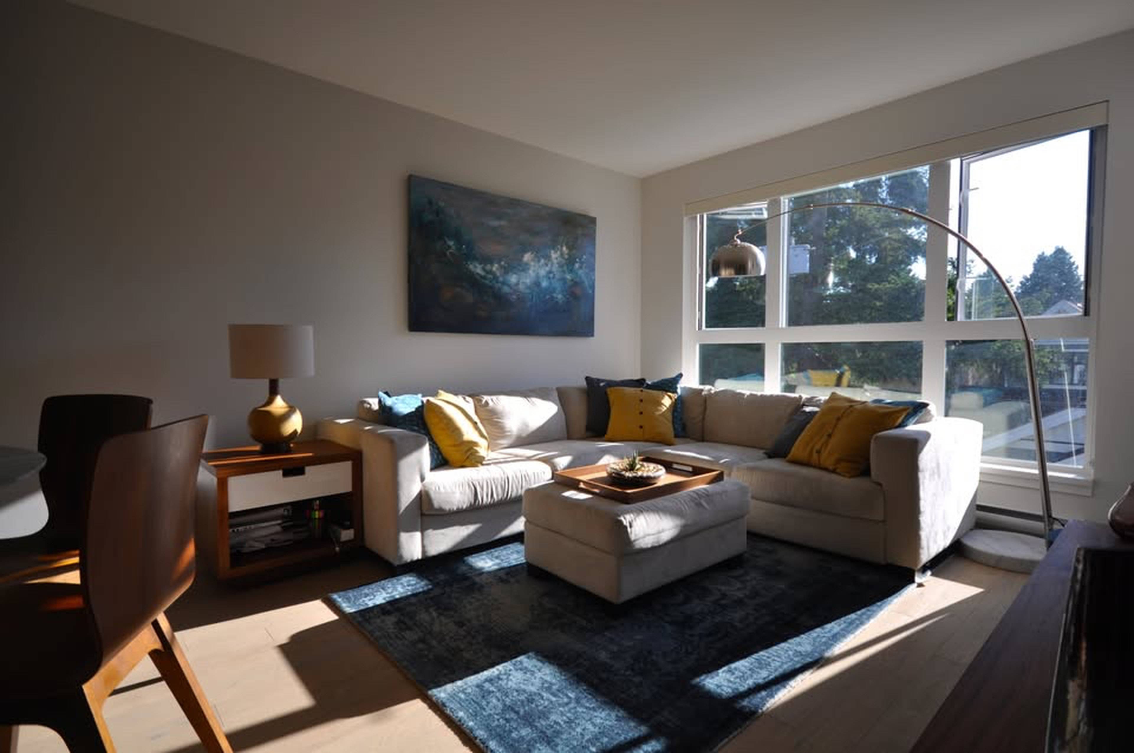 2 ch.  · 2 s. de bains for rent $3,450 / mois
