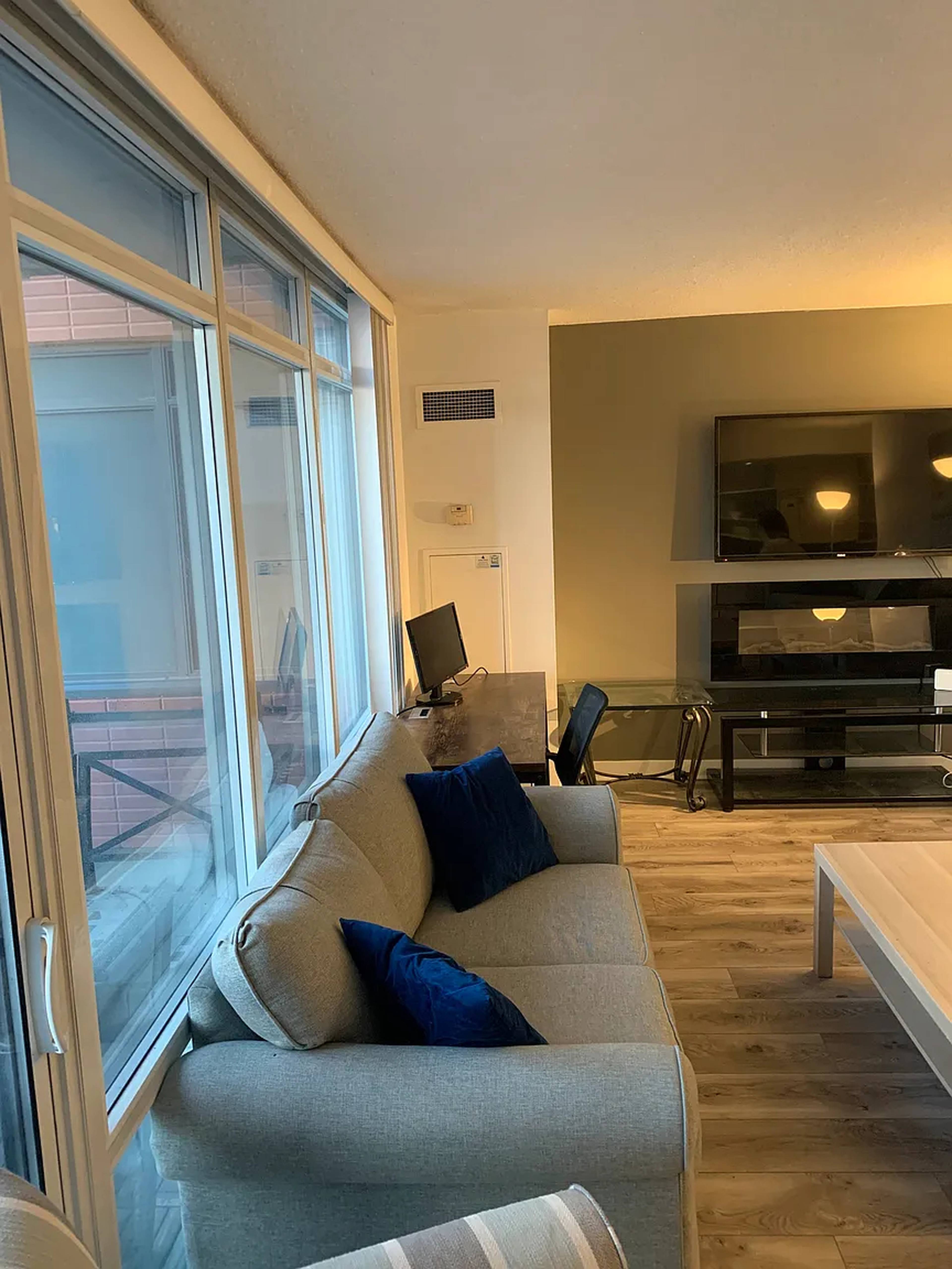 1 室  · 1 卫 for rent $1,400 / 月