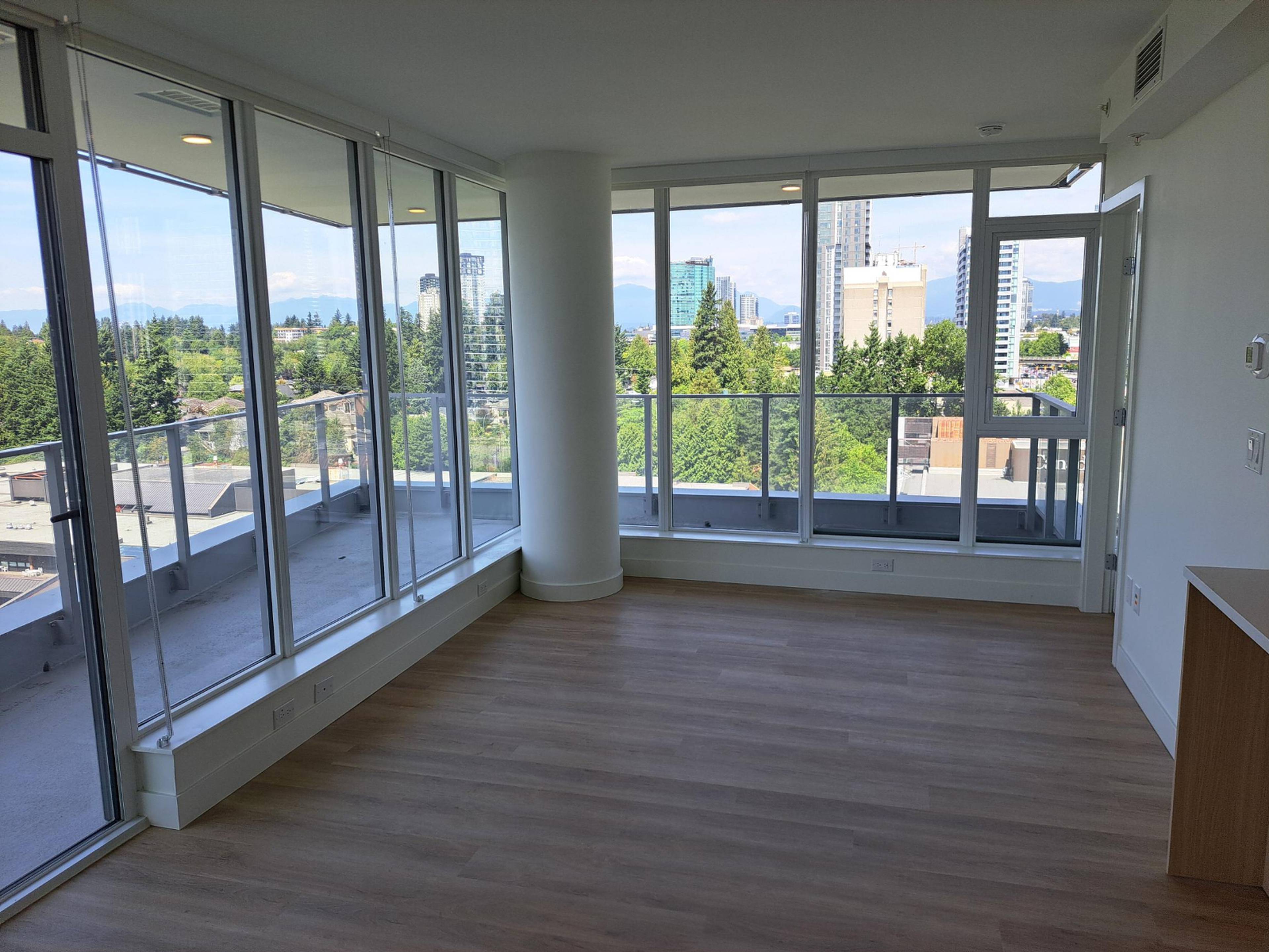 2 ch.  · 2 s. de bains for rent $2,450 / mois