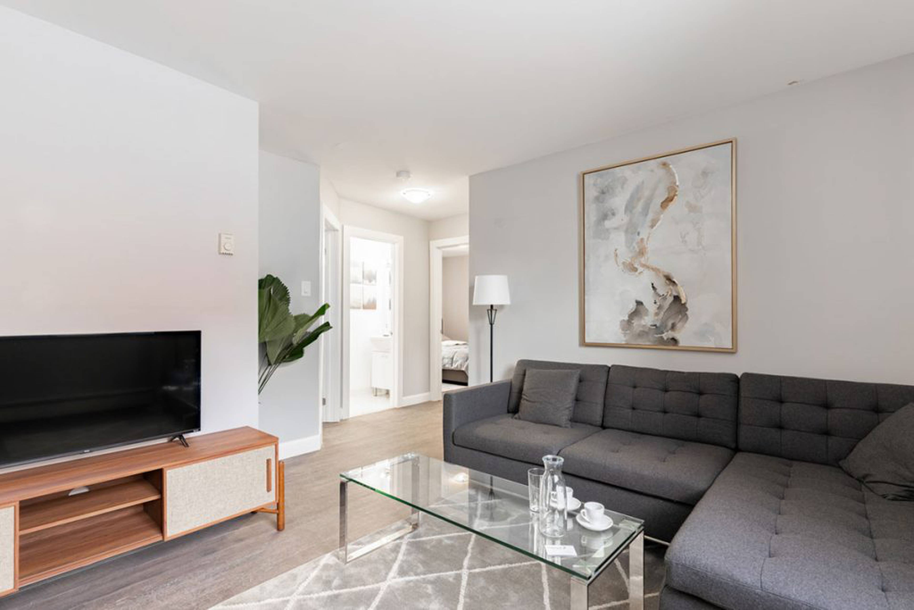 3 ch.  · 1 s. de bains for rent $1,399 / mois