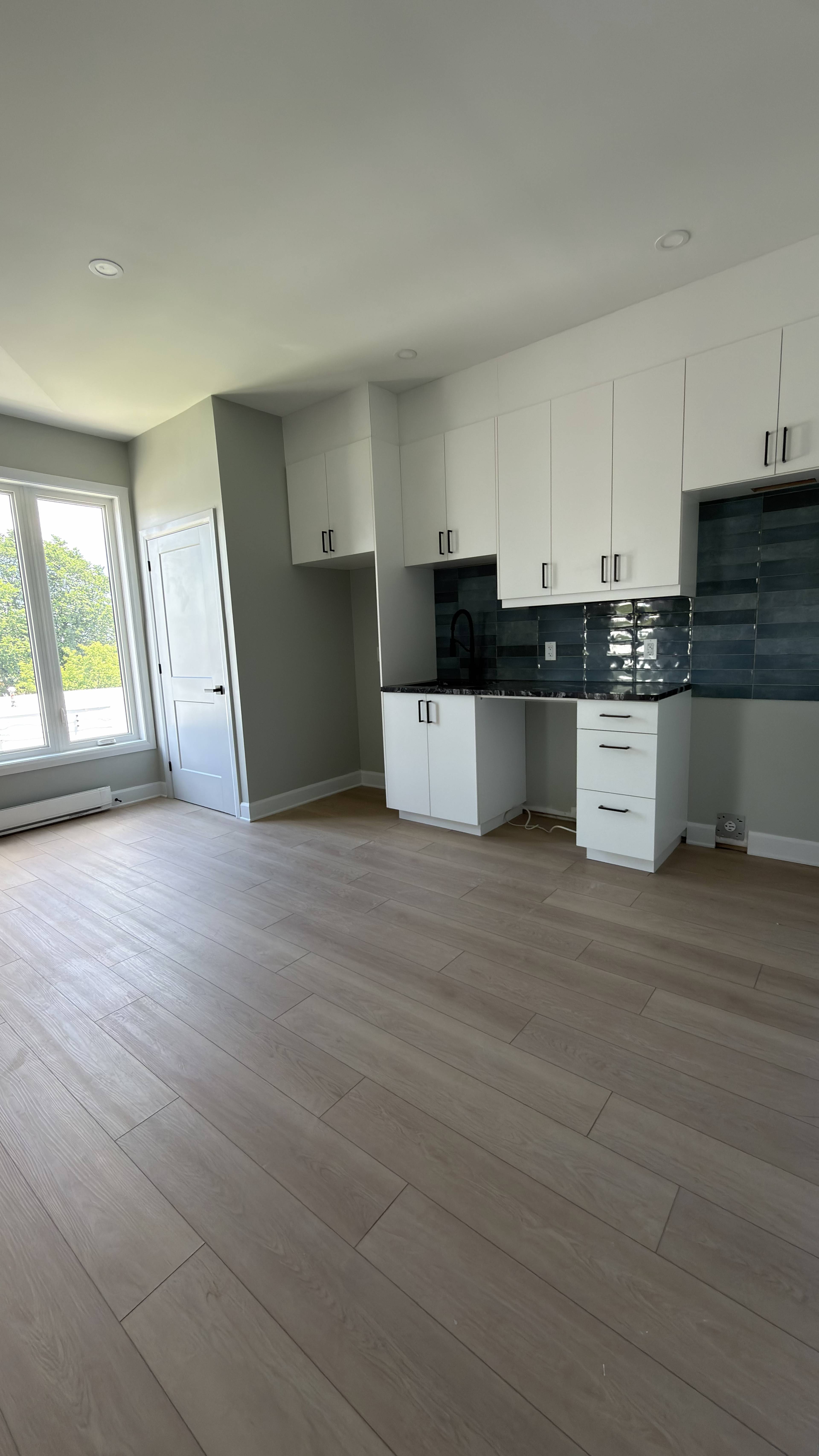 4 Bed  · 4 Bath for rent $1,050 / month