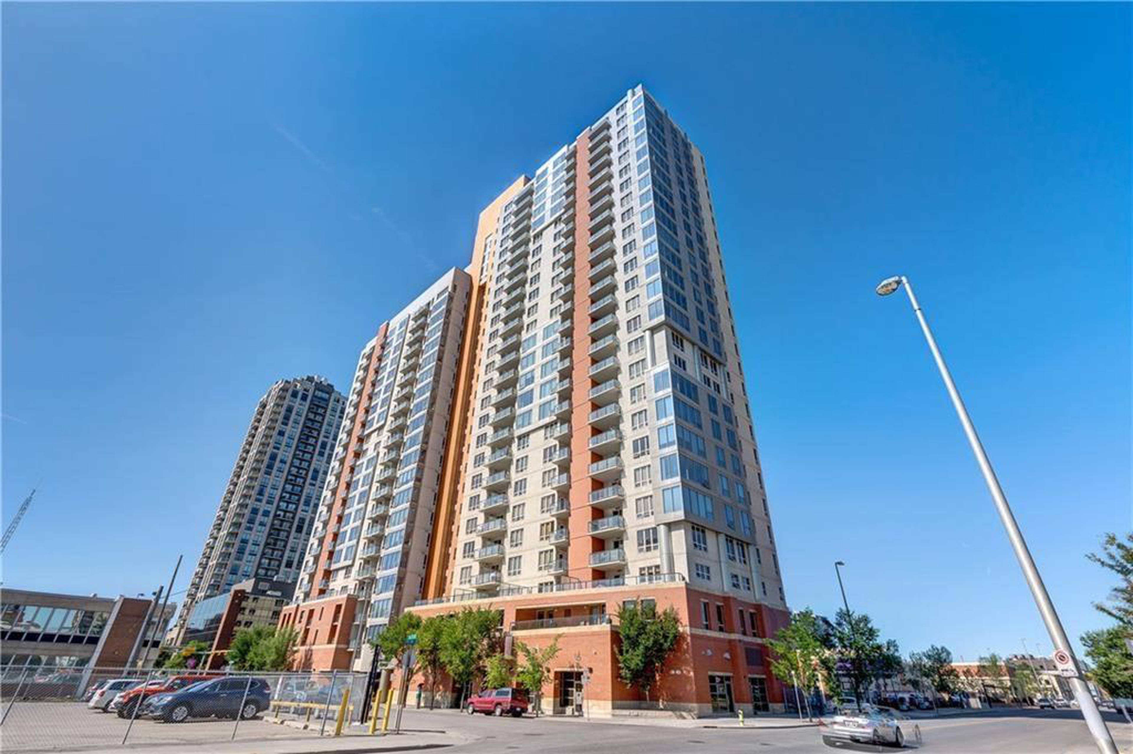 1 室  · 1 卫 for rent $1,900 / 月