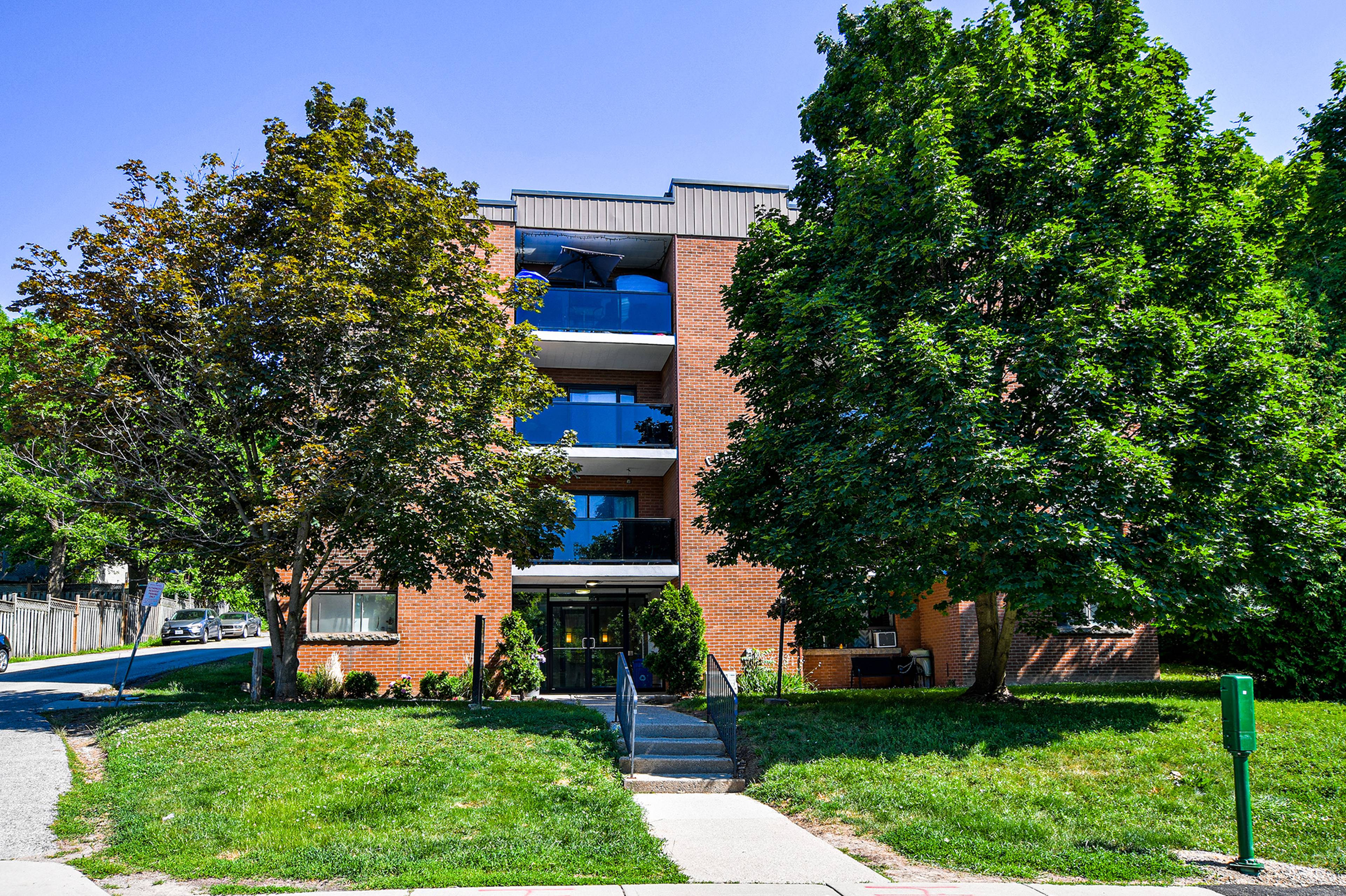 2 Bed  · 1 Bath for rent $1,999 / month