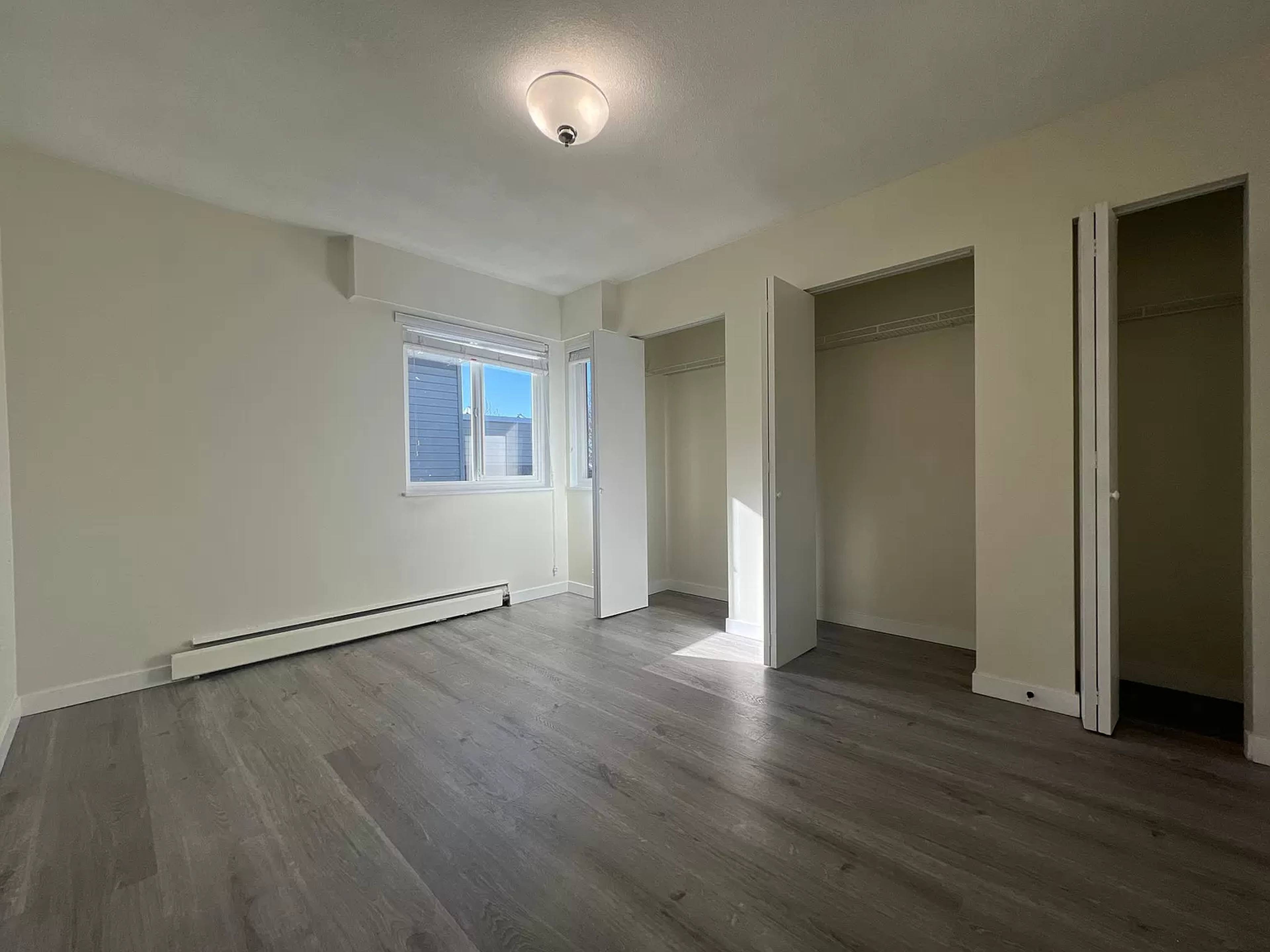 1 室  · 1 卫 for rent $1,400 / 月
