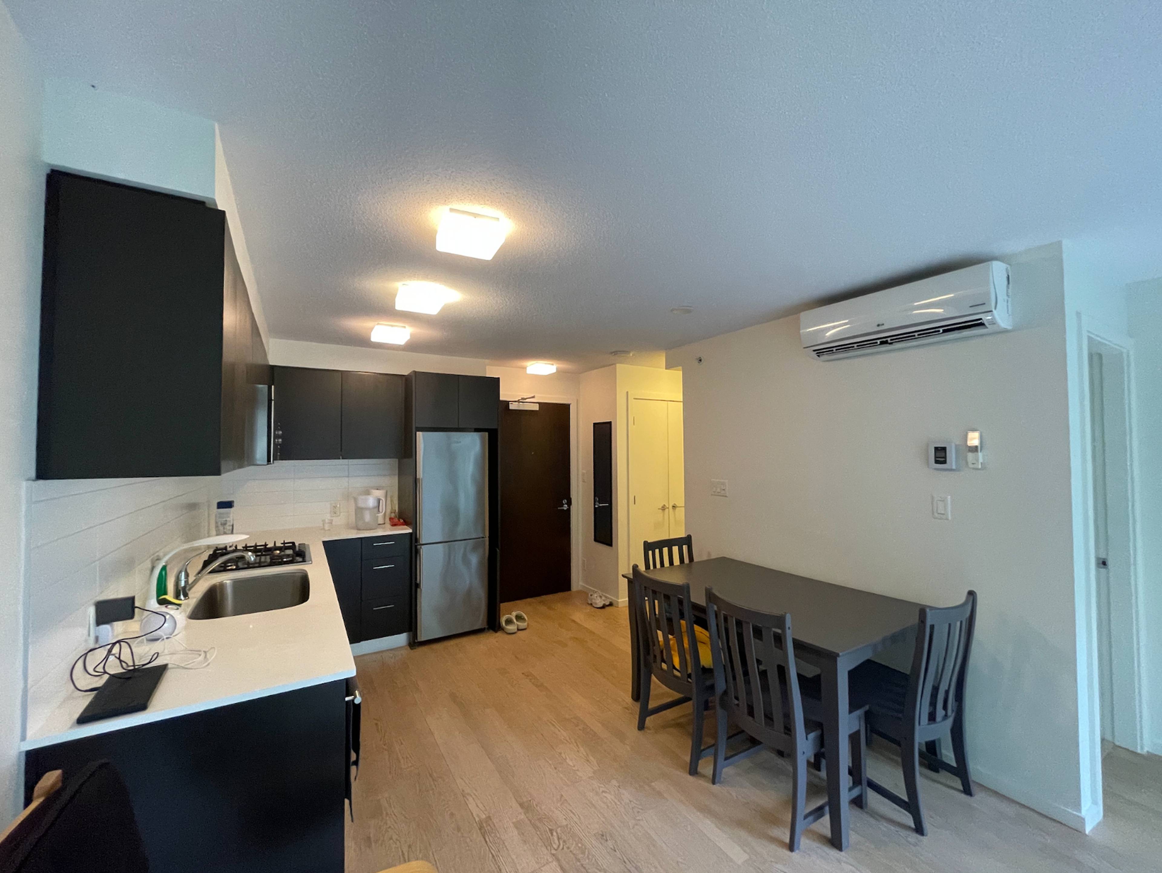 1 ch.  · 1 s. de bains for rent $2,150 / mois
