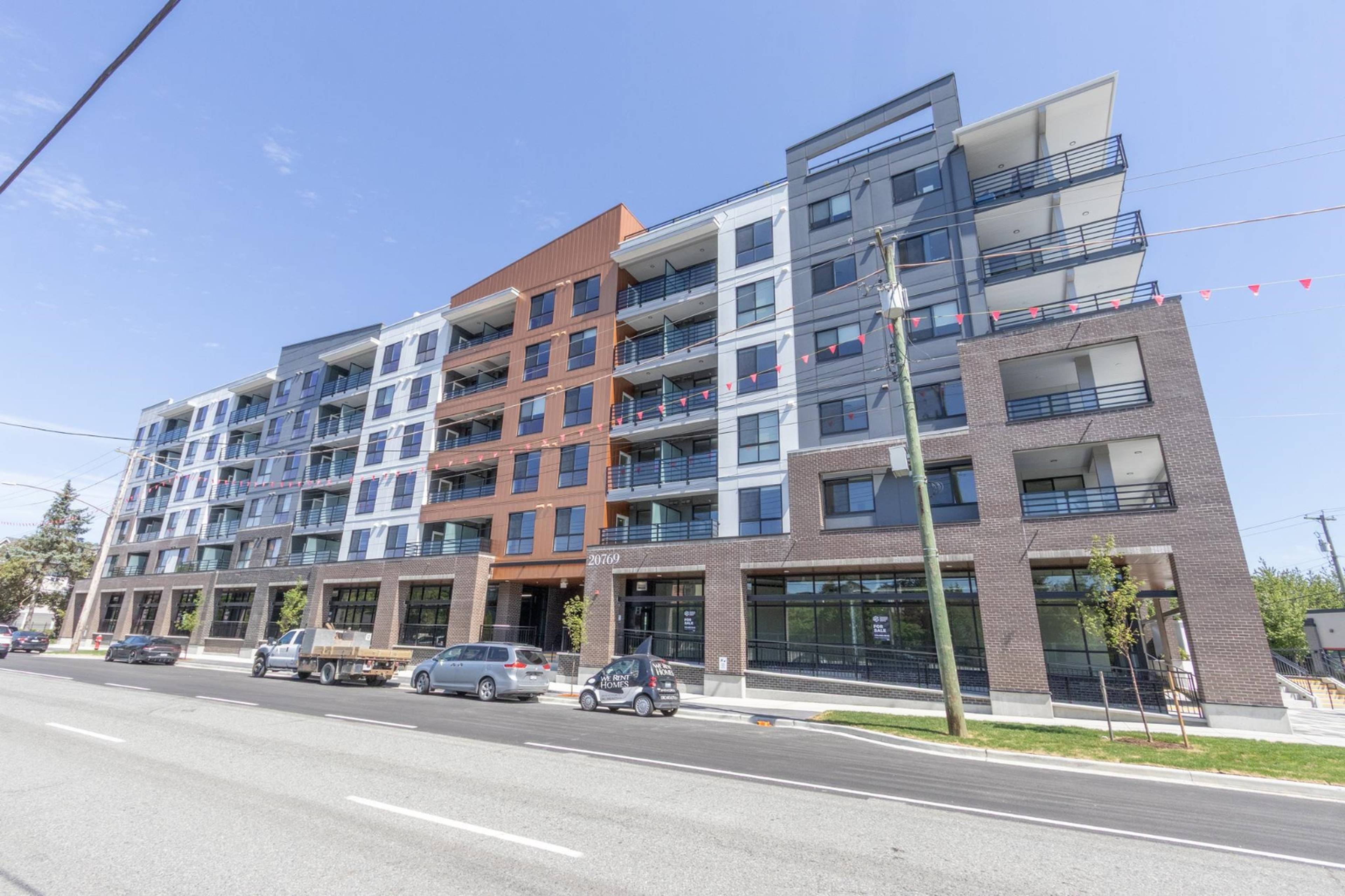 2 Bed  · 1 Bath for rent $1,950 / month