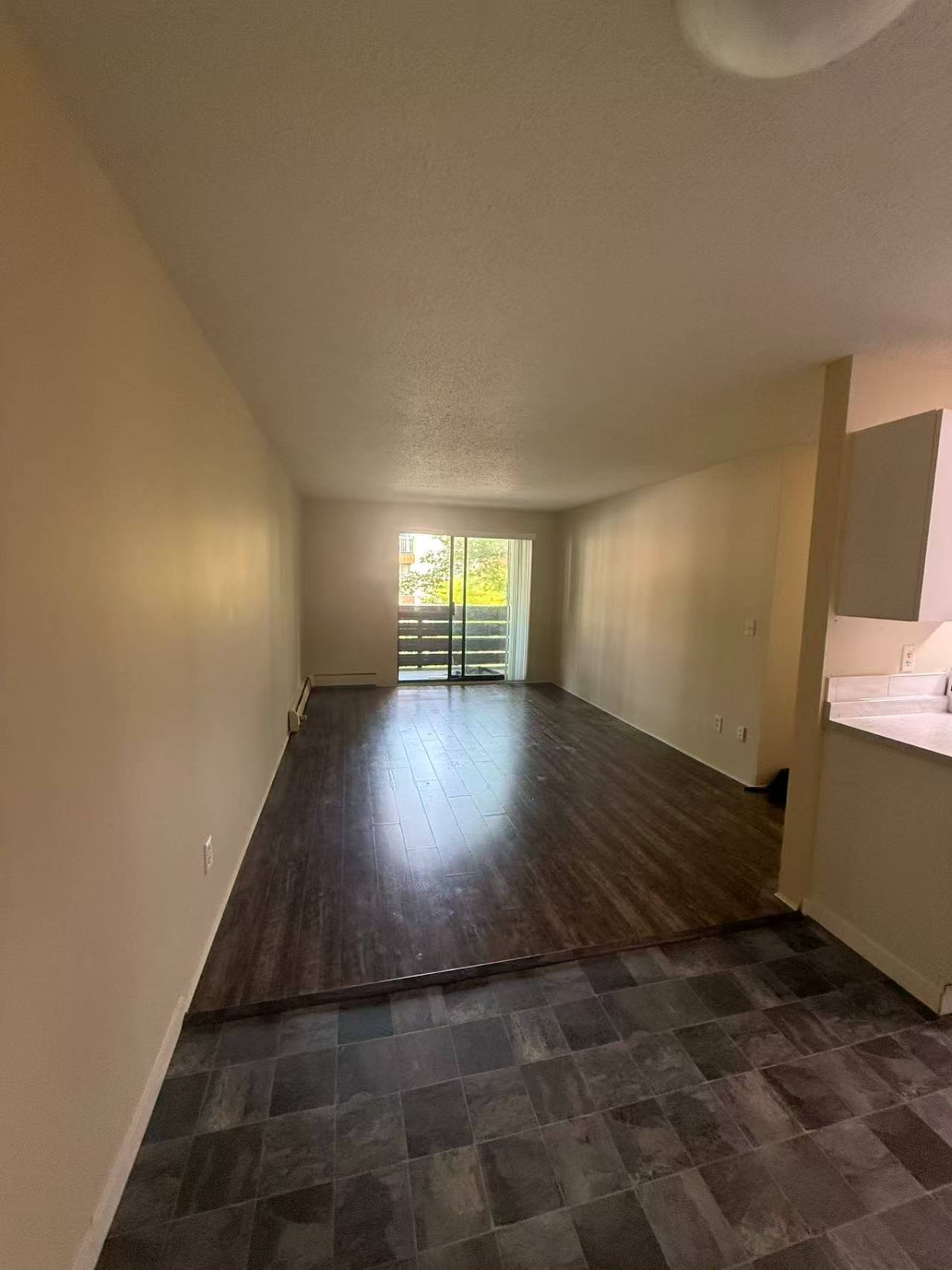 Chambre for rent $2,200 / mois