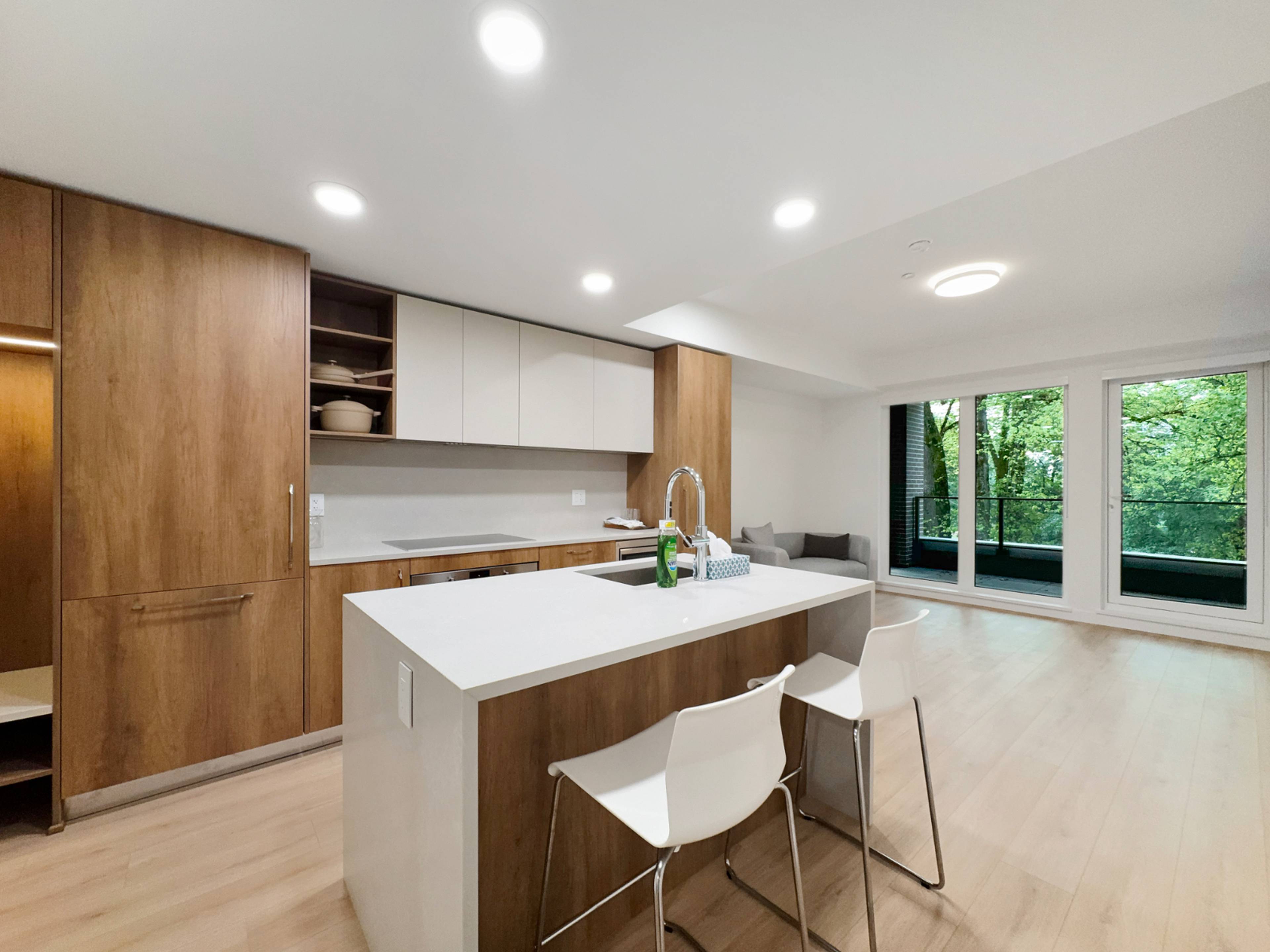 2 室  · 2 卫 for rent $3,600 / 月