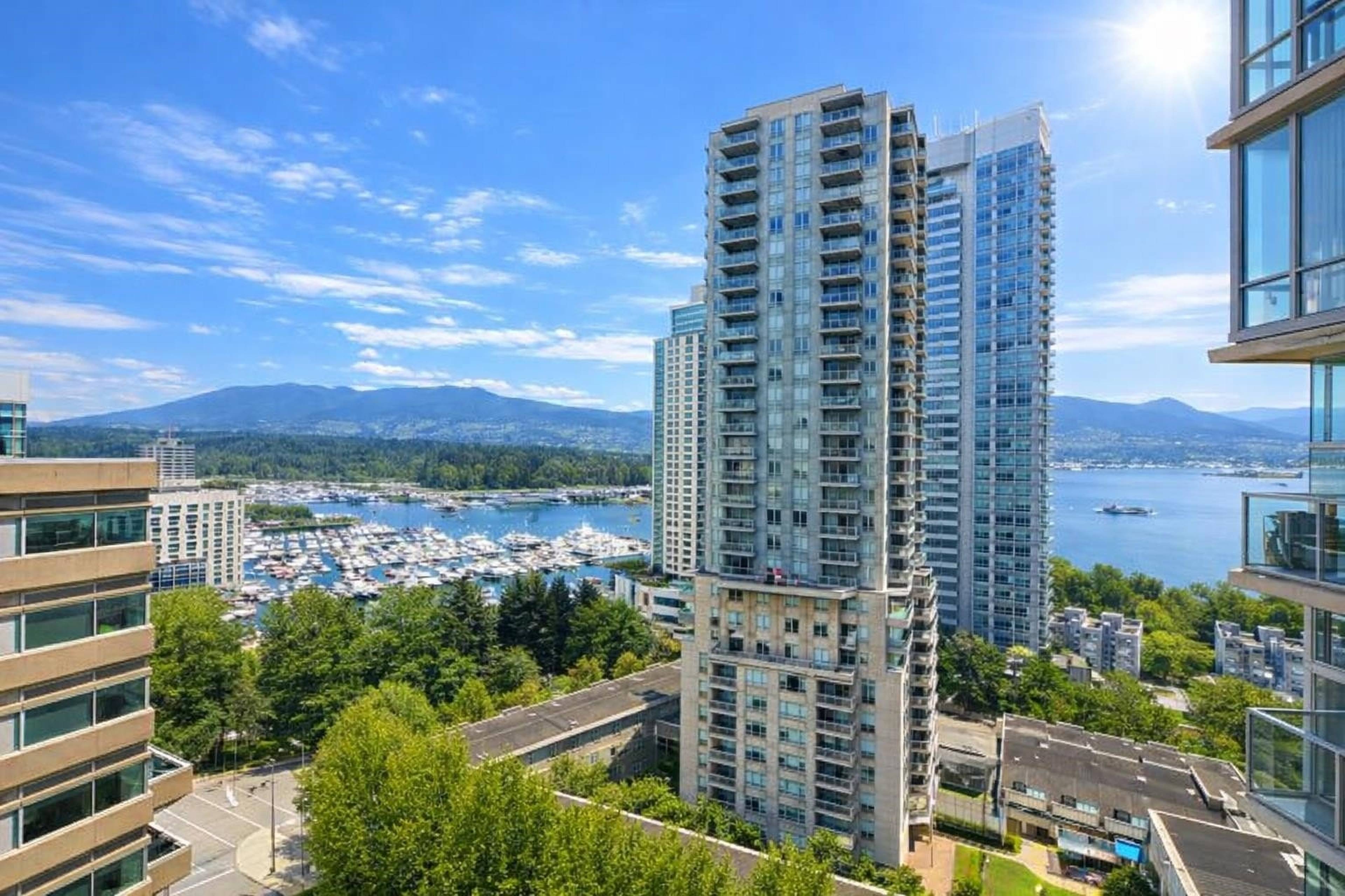 2 室  · 1 卫 for rent $1,880 / 月