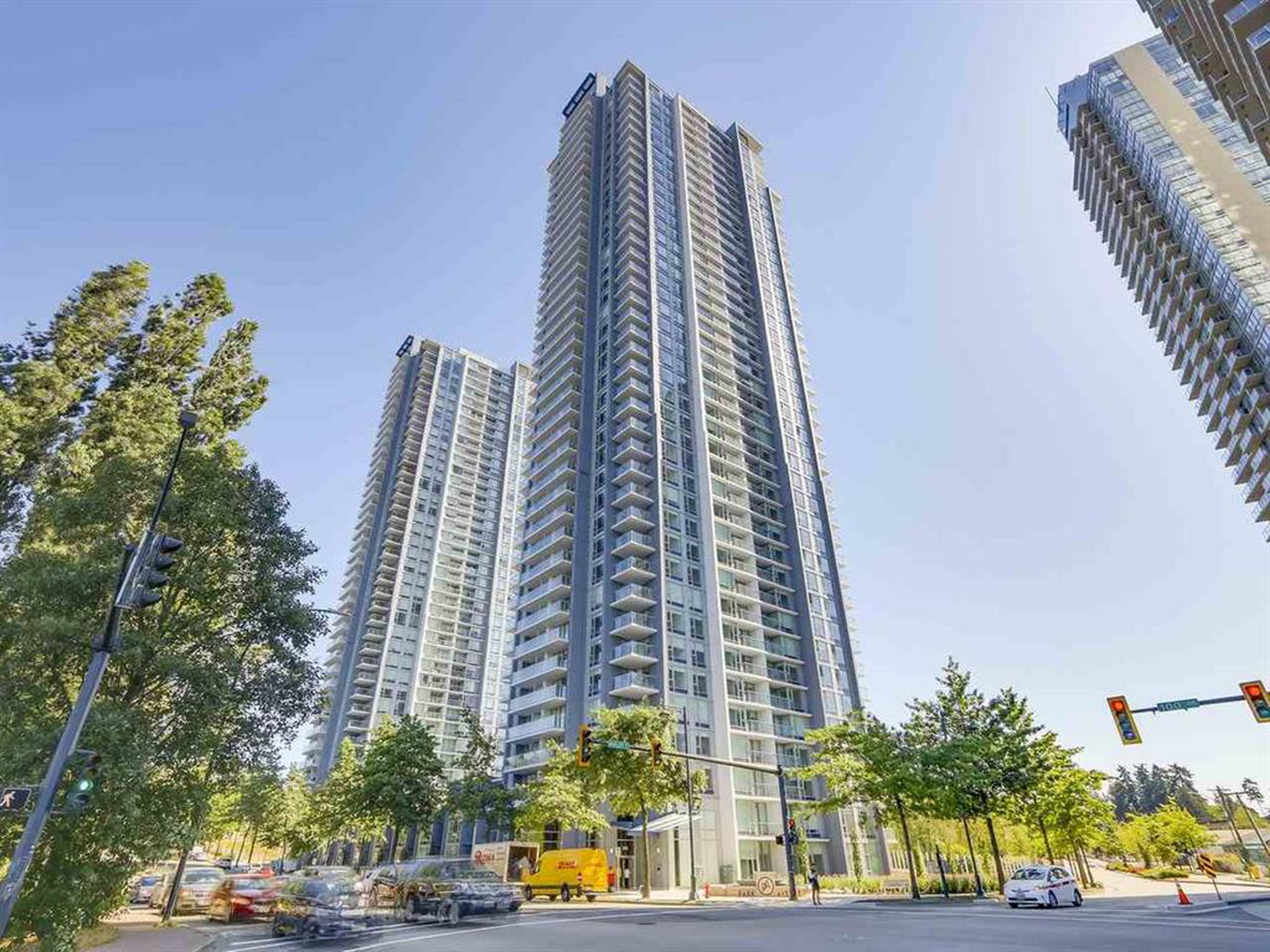 2 室  · 2 卫 for rent $2,200 / 月