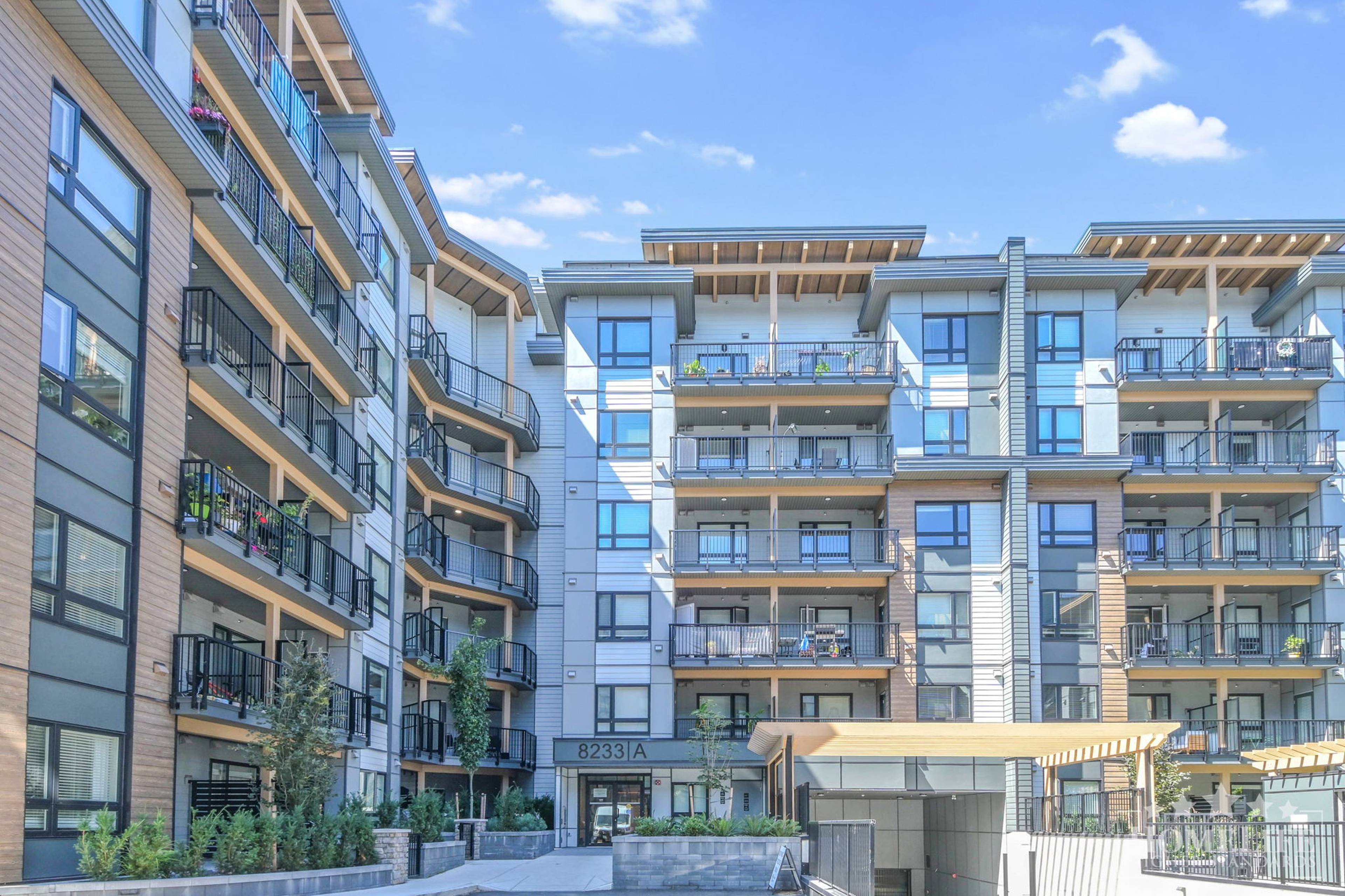 2 Bed  · 1 Bath for rent $2,200 / month