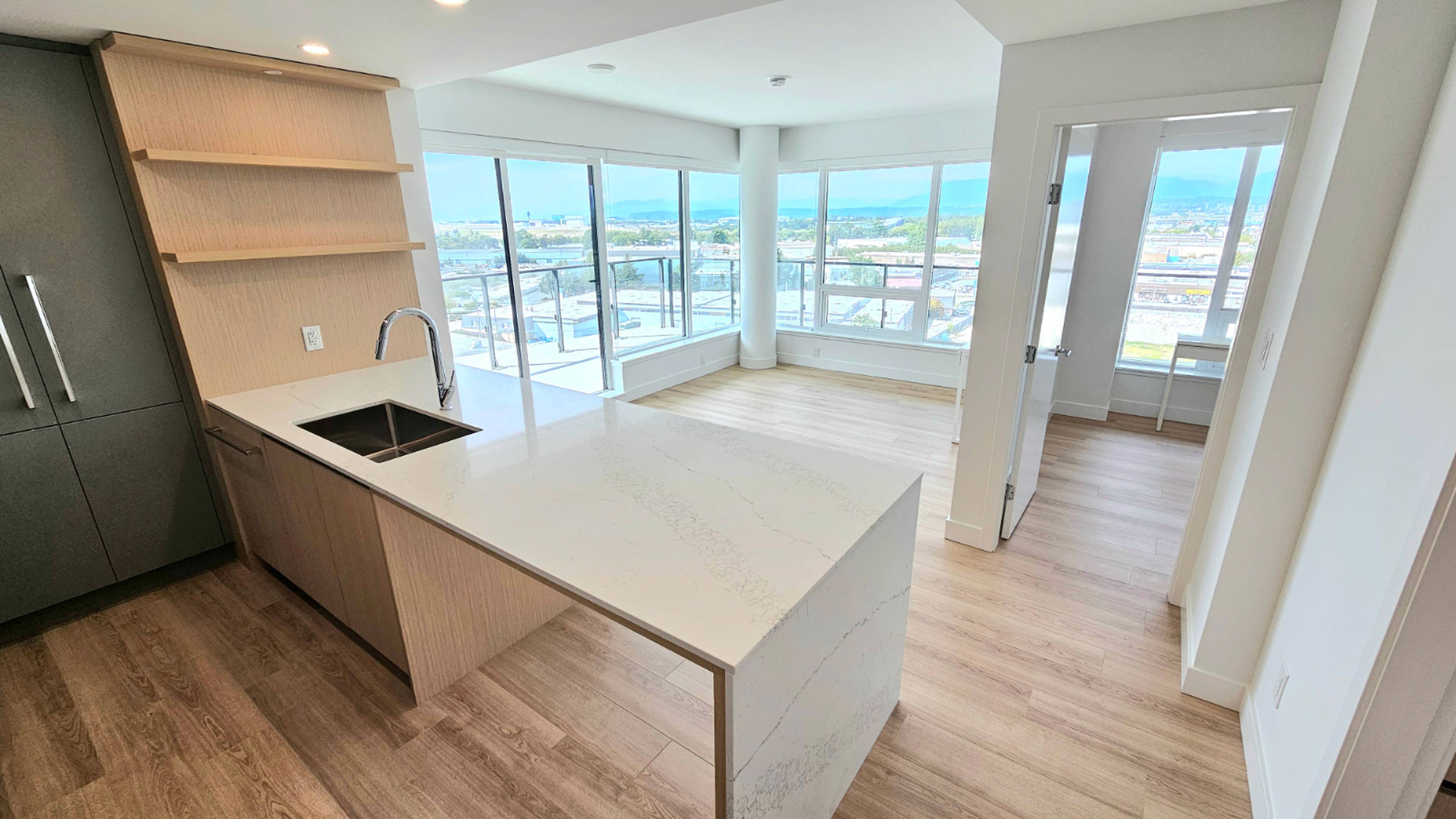 2 室  · 2 卫 for rent $3,300 / 月