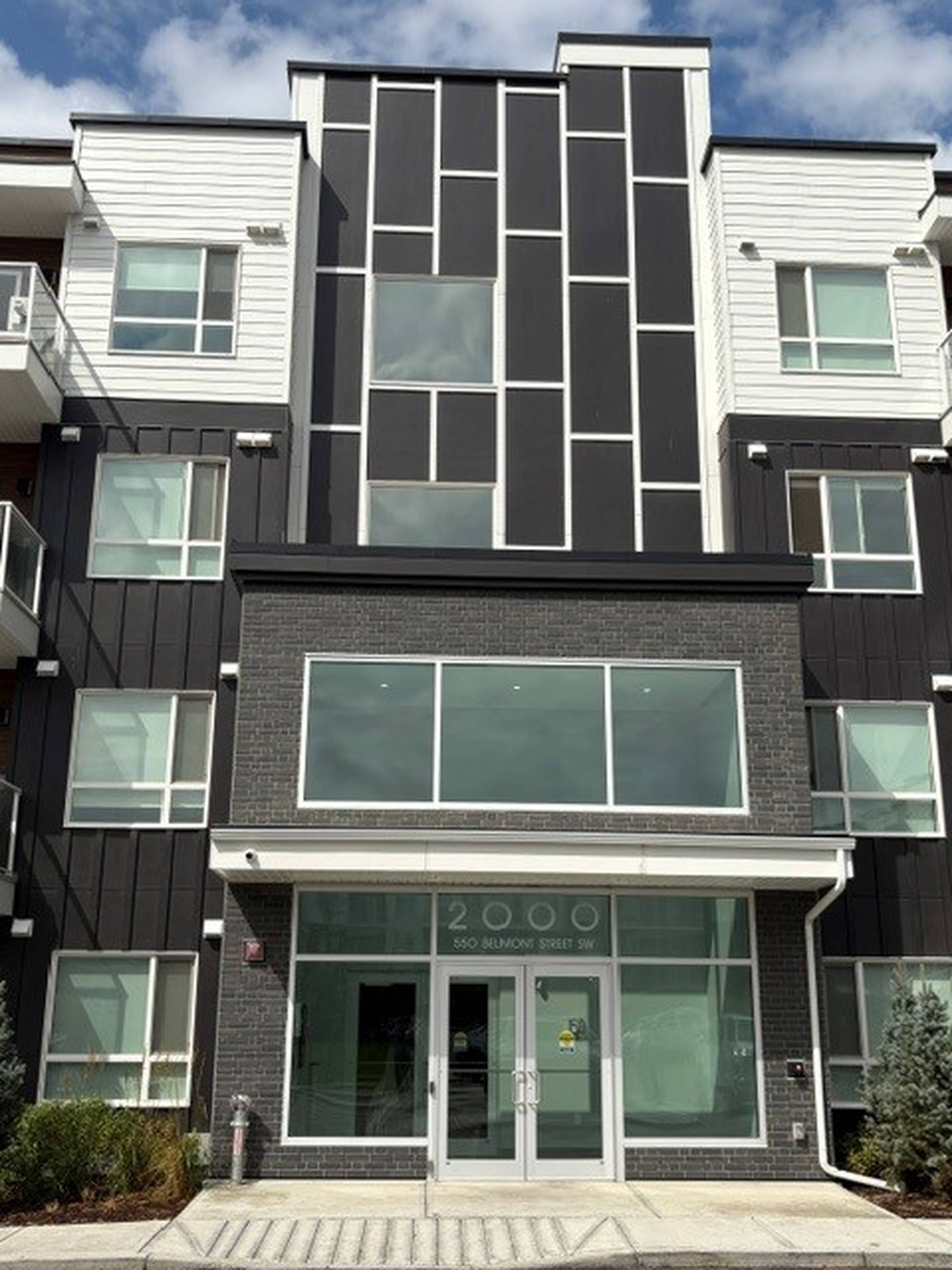 2 室  · 2 卫 for rent $1,800 / 月