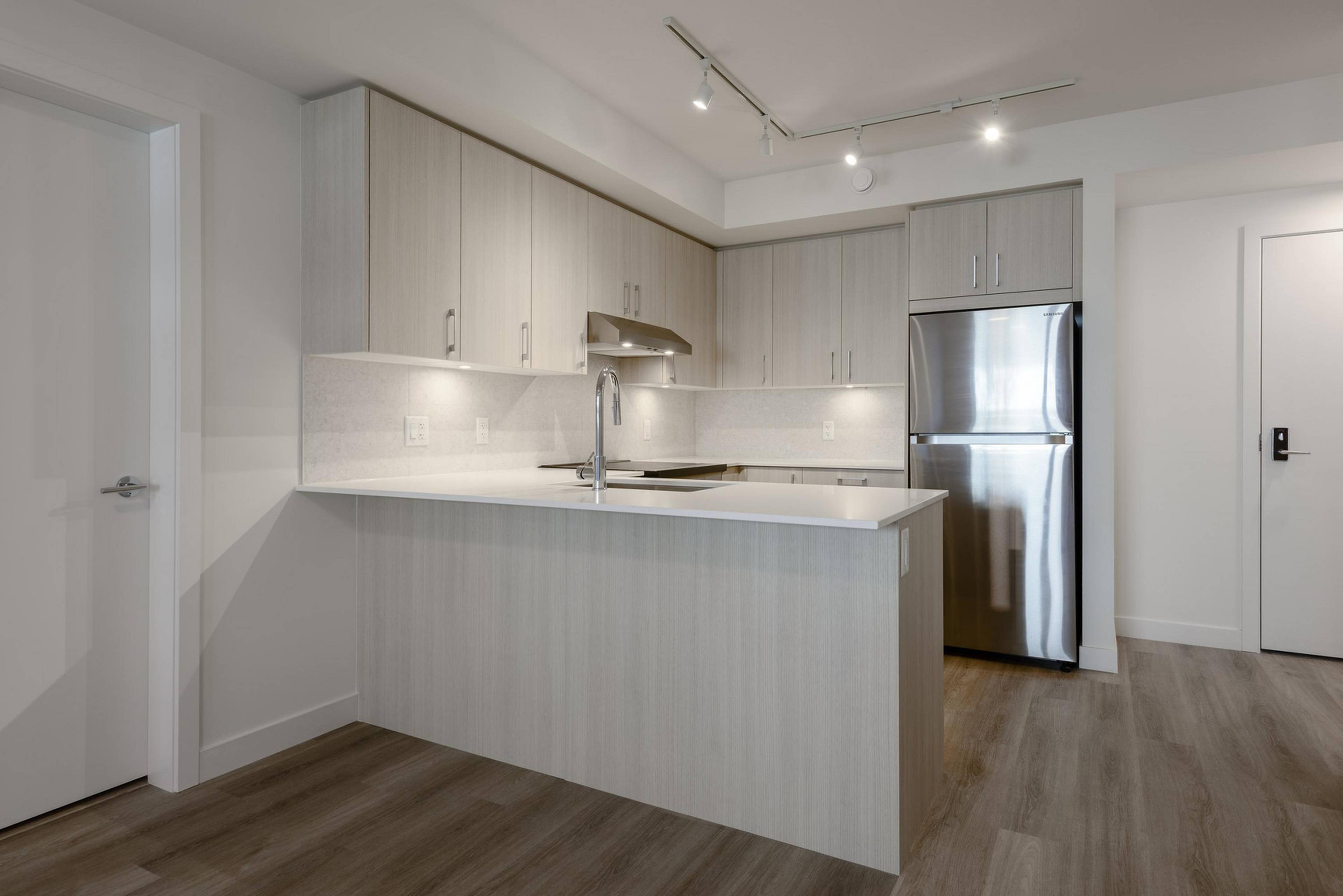 2 室  · 2 卫 for rent $2,850+ / 月