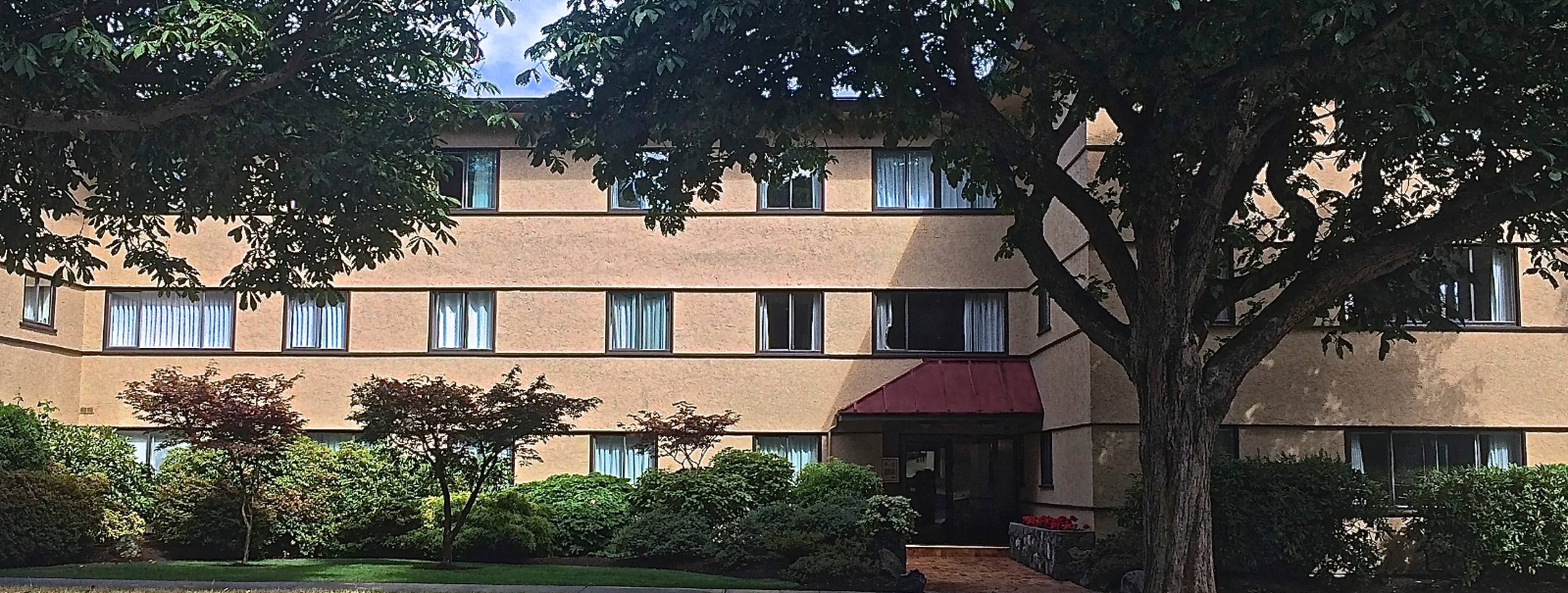 Studio  · 1 Bath for rent $1,555 / month