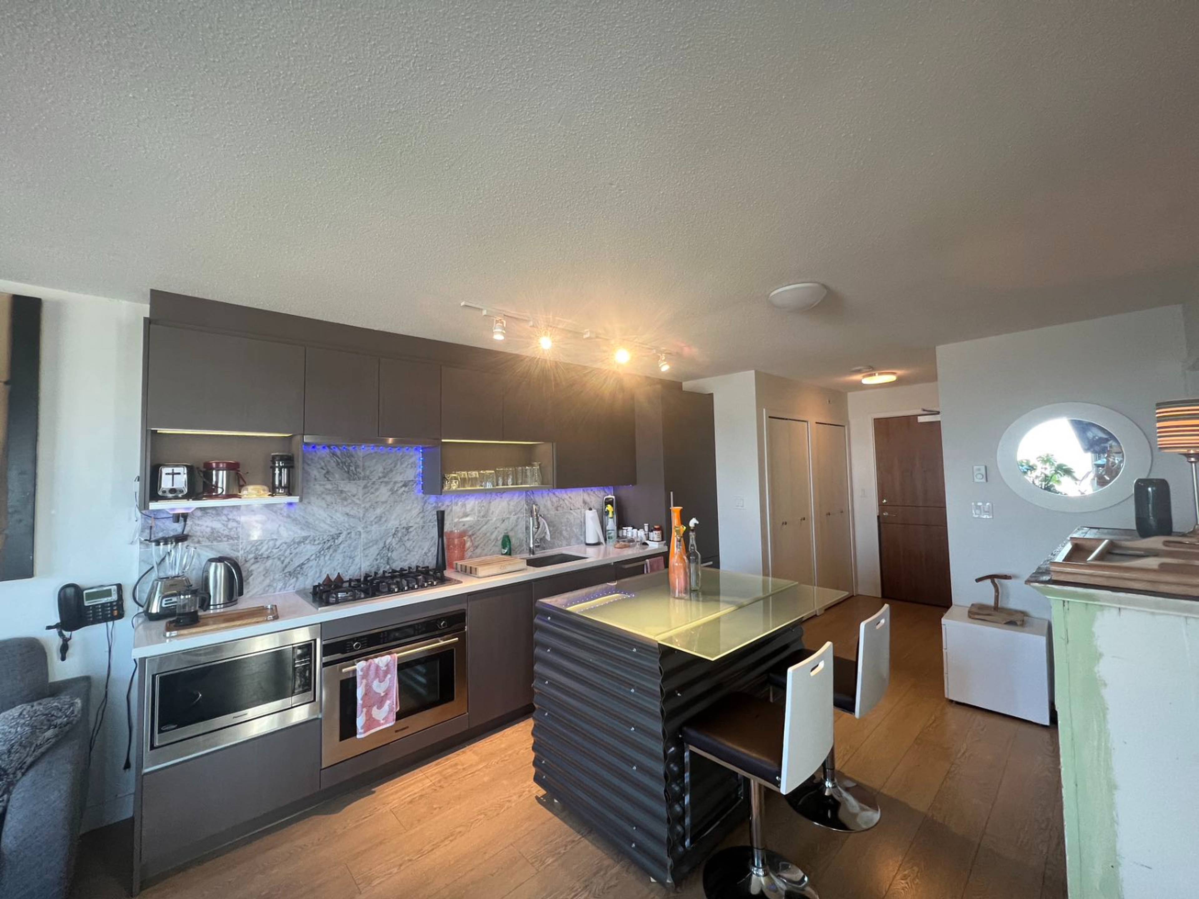 2 Bed  · 1 Bath for rent $2,100 / month