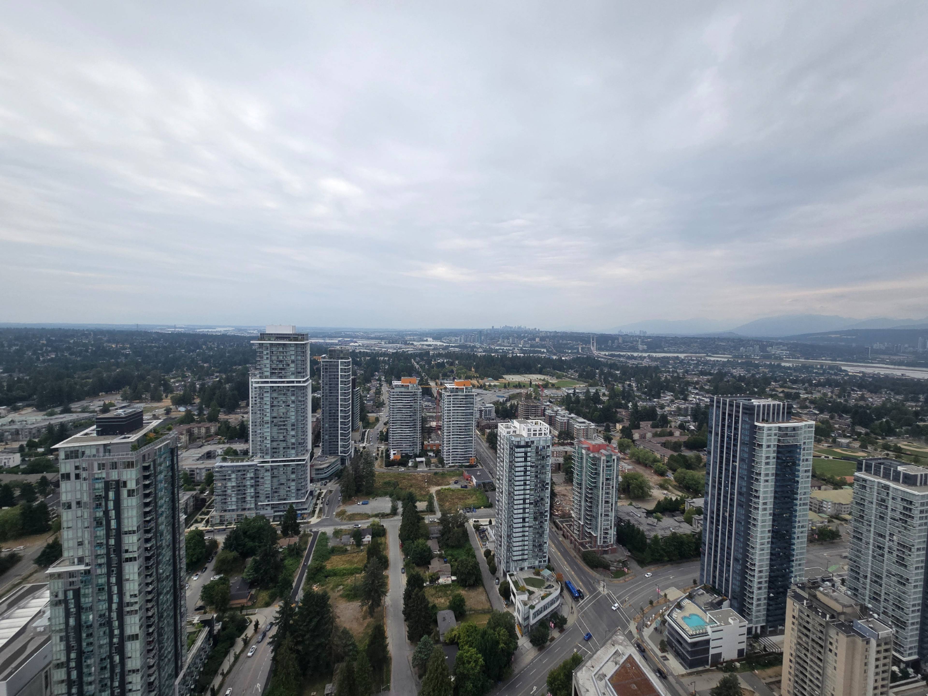 1 ch.  · 1 s. de bains for rent $2,350 / mois