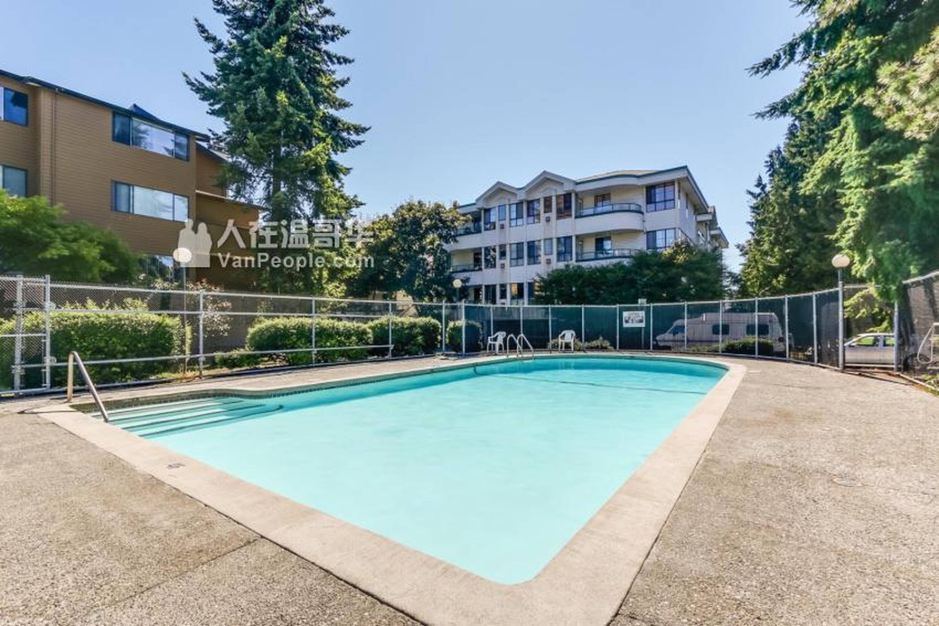 2 室  · 2 卫 for rent $2,100 / 月