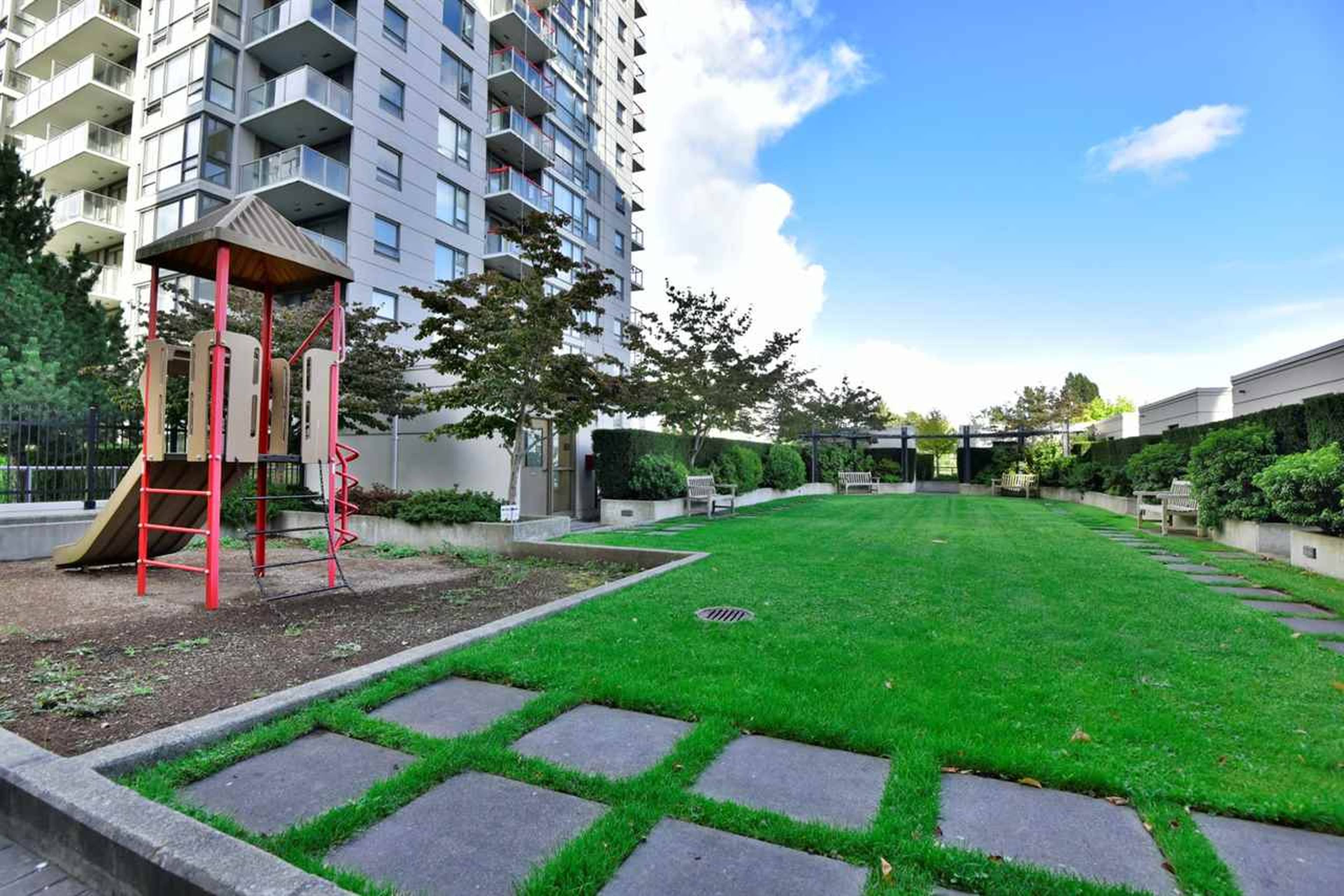 2 Bed  · 2 Bath for rent $2,800 / month