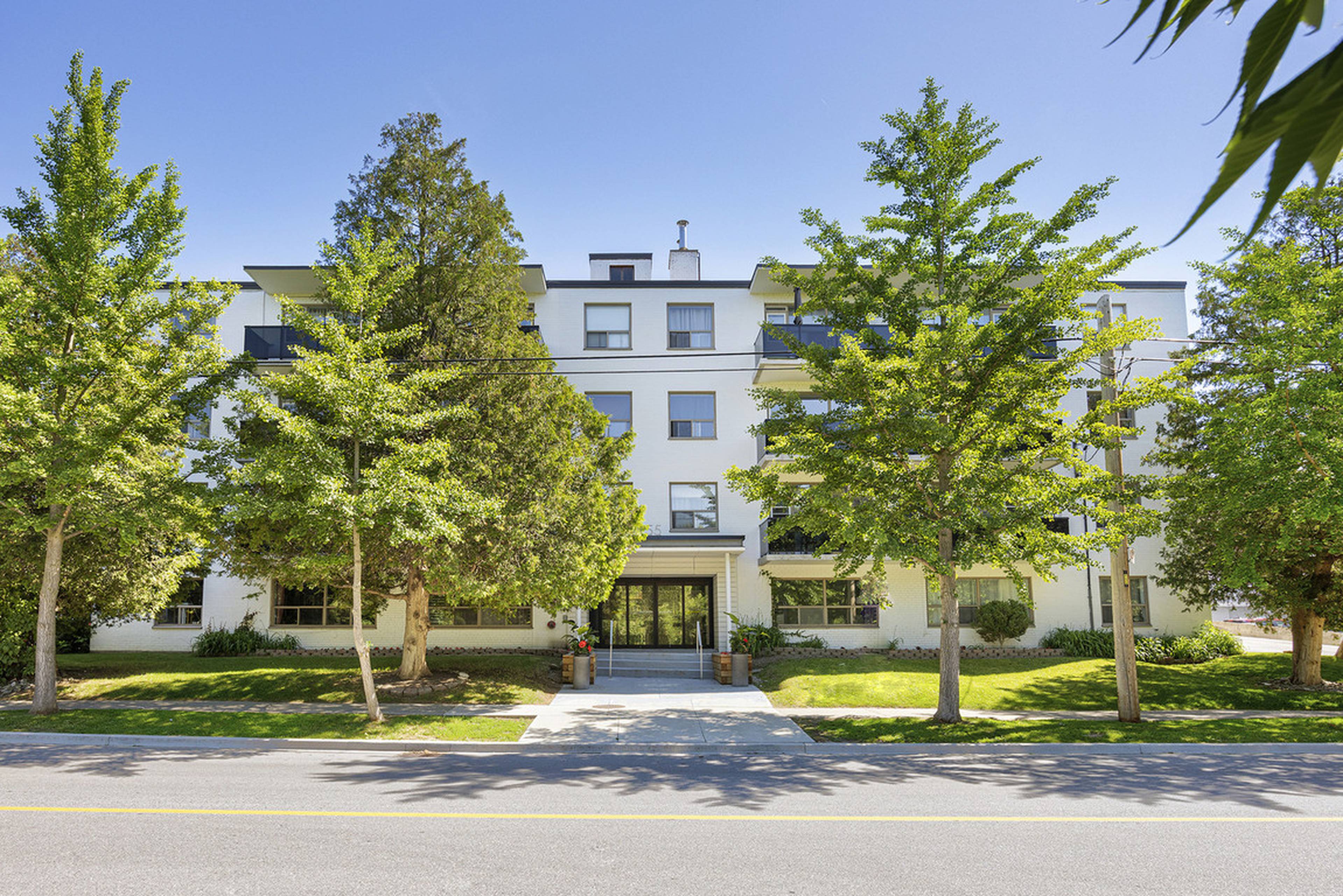 2 Bed  · 1 Bath for rent $2,694 / month