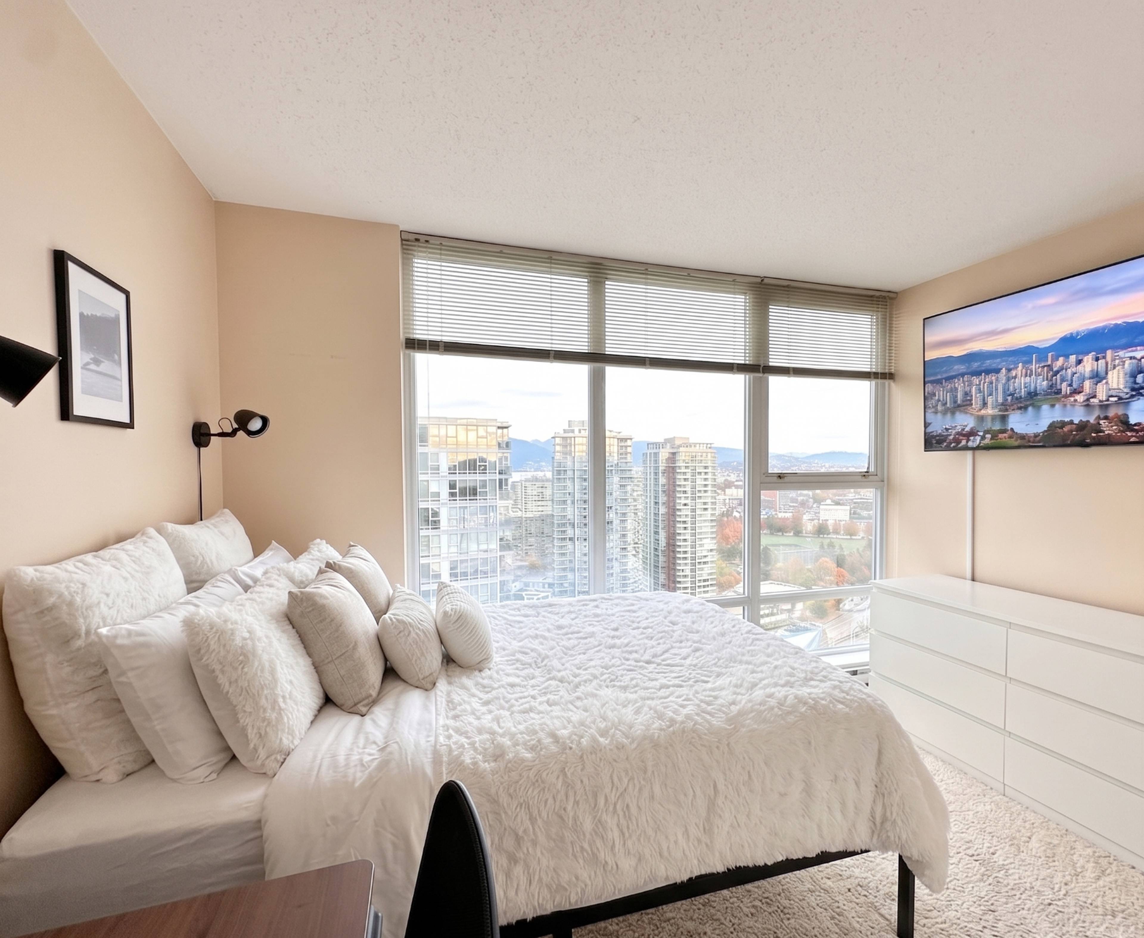 单间 for rent $2,300 / 月