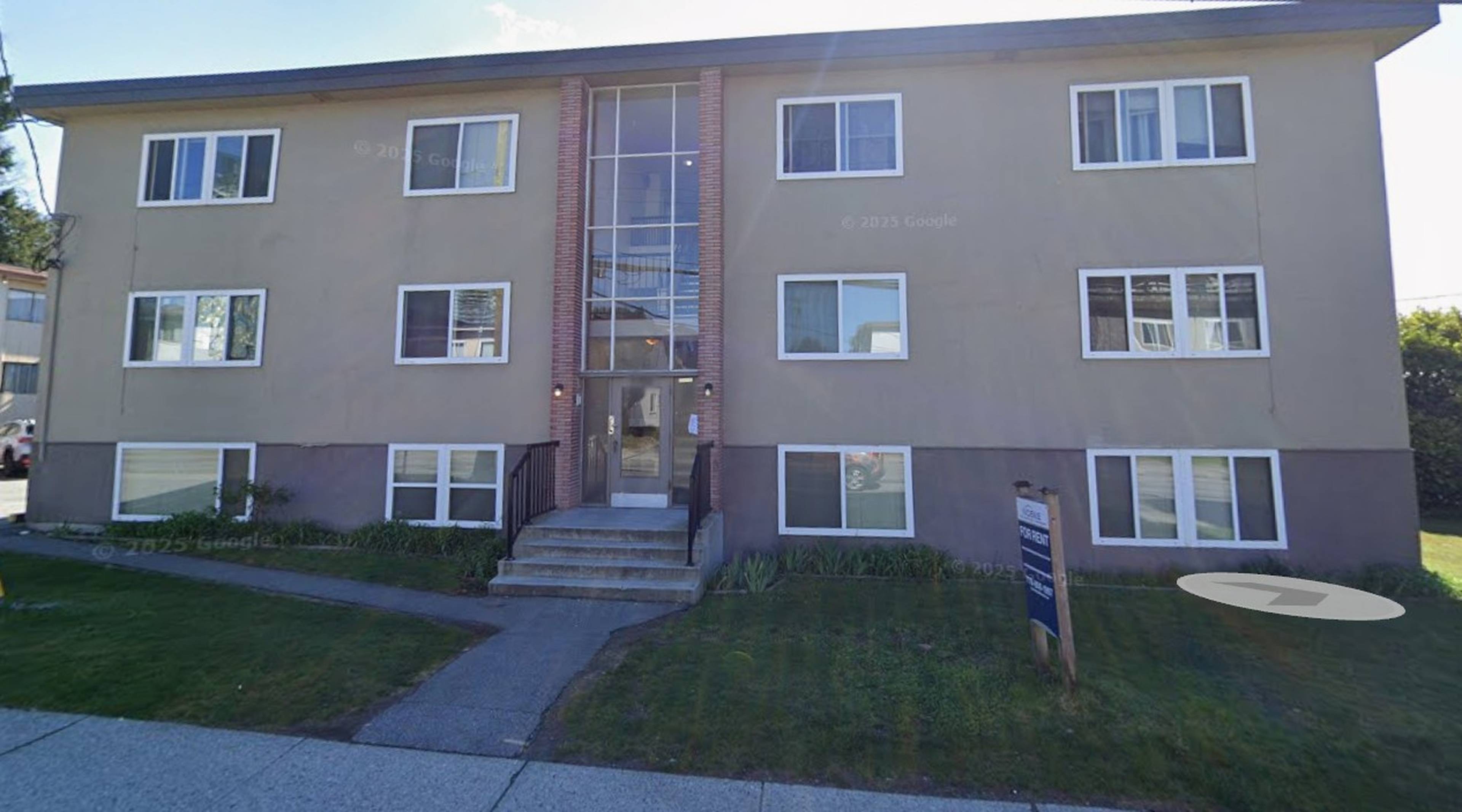 2 ch.  · 1 s. de bains for rent $1,950 / mois