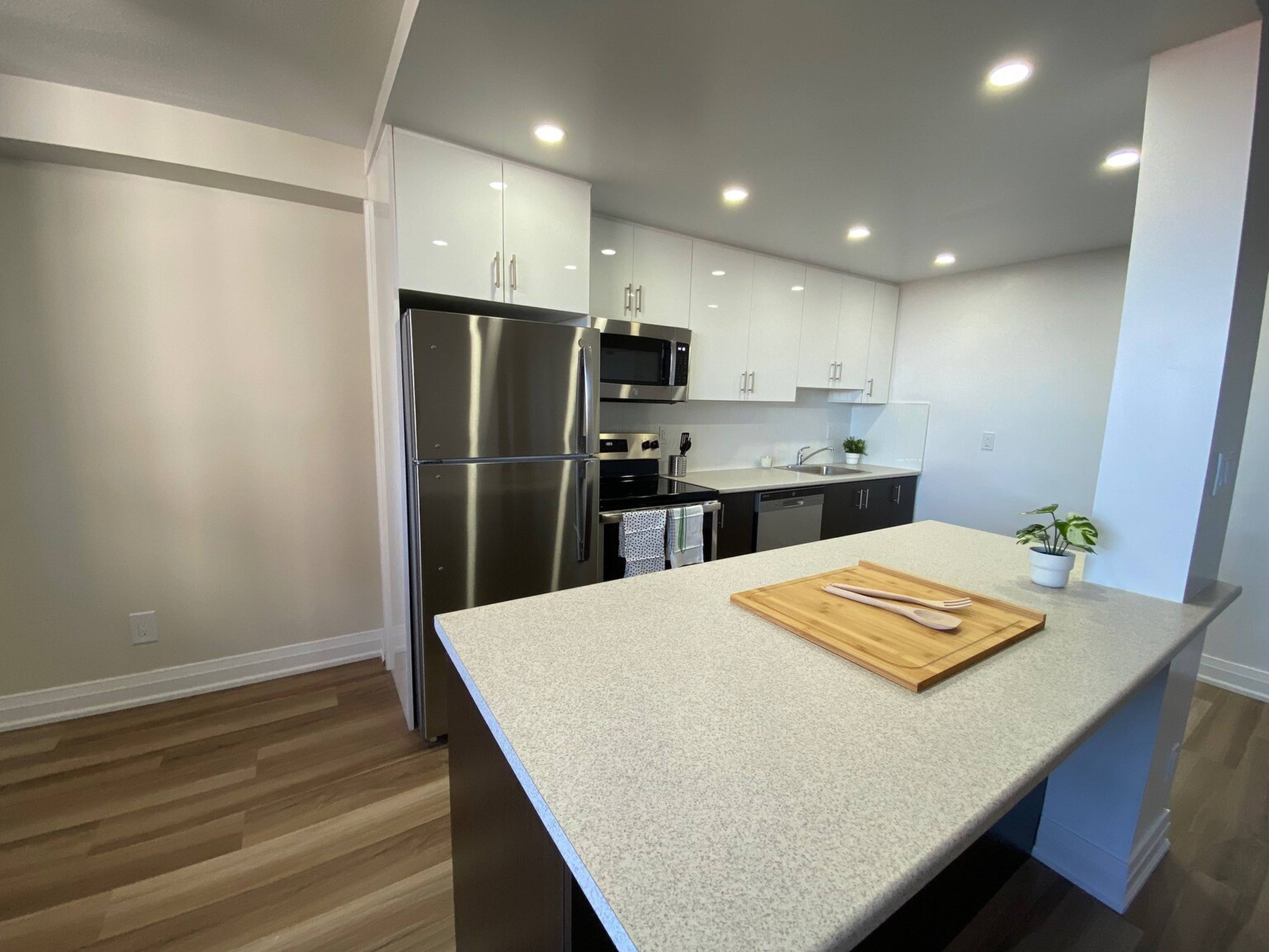 1 室  · 1 卫 for rent $2,350 / 月