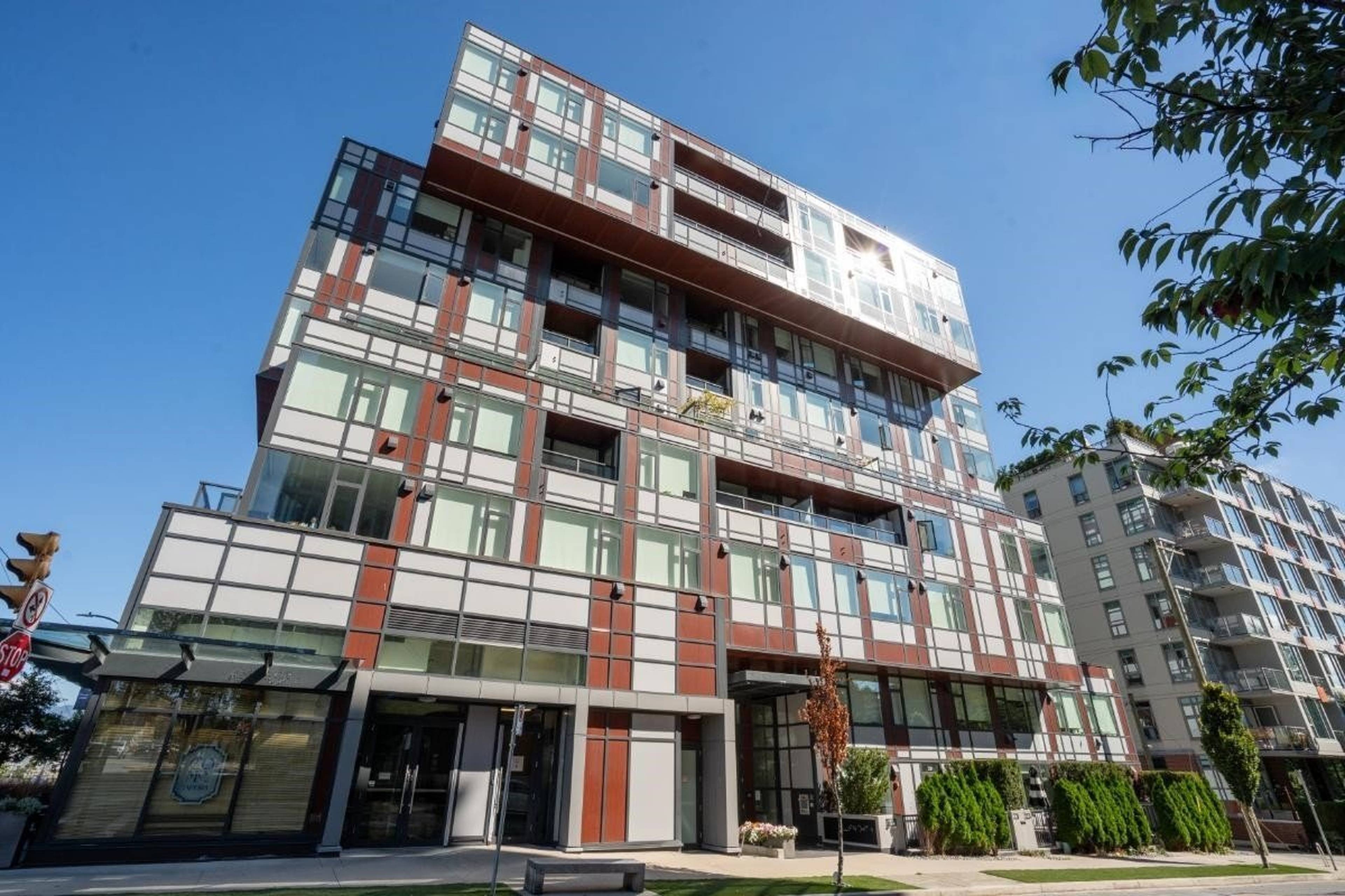 1 室  · 1 卫 for rent $1,350 / 月