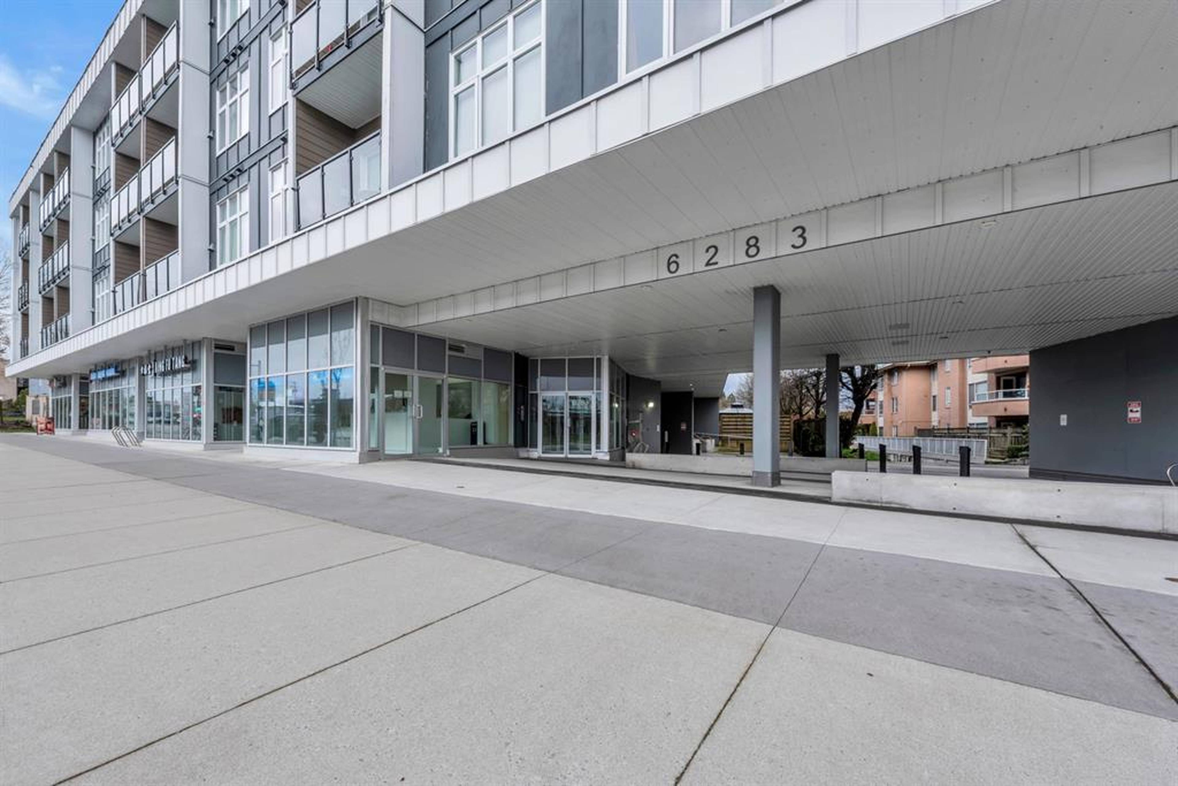 2 室  · 2 卫 for rent $2,600 / 月