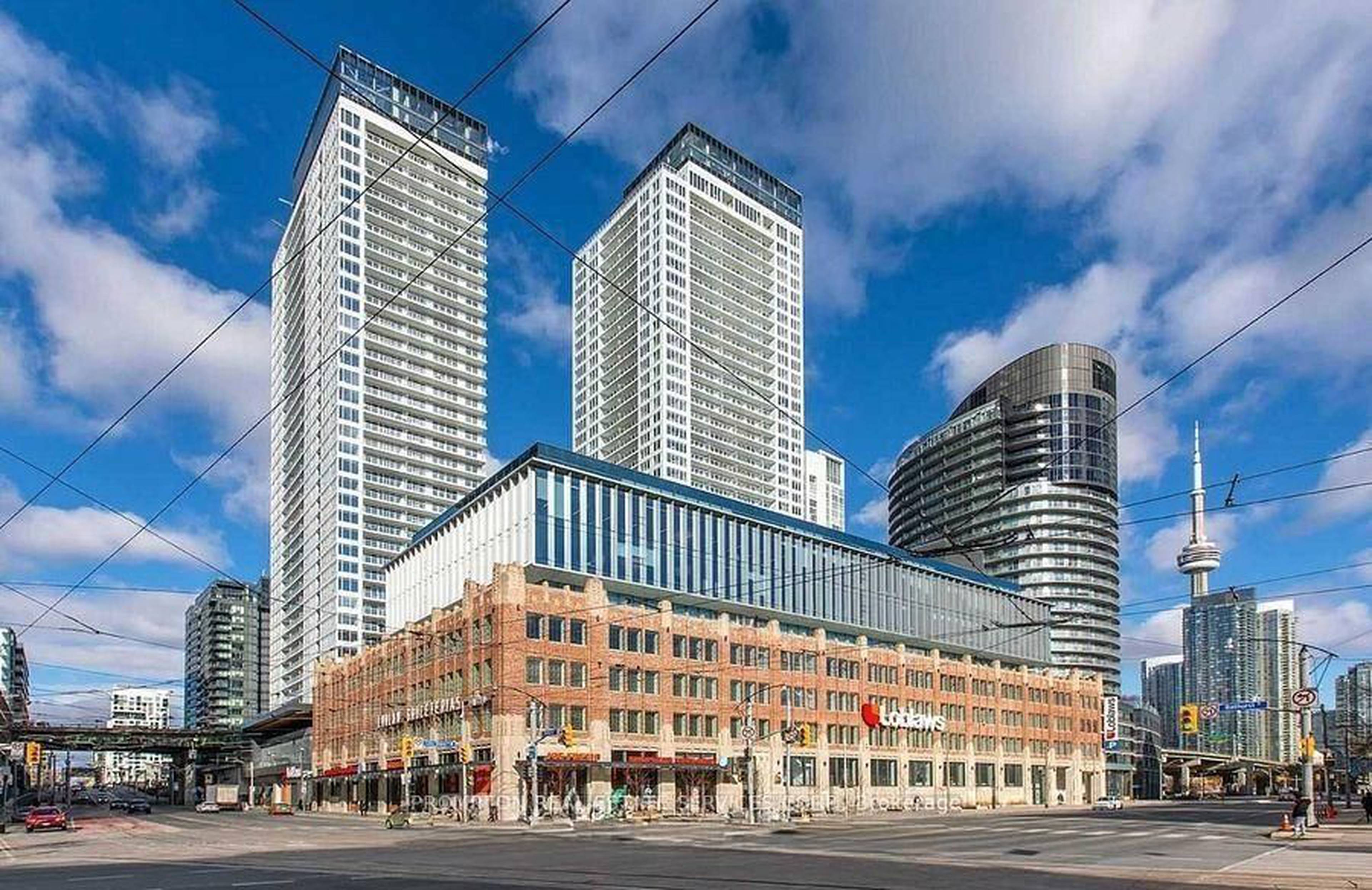 3 室  · 2 卫 for rent $4,300 / 月
