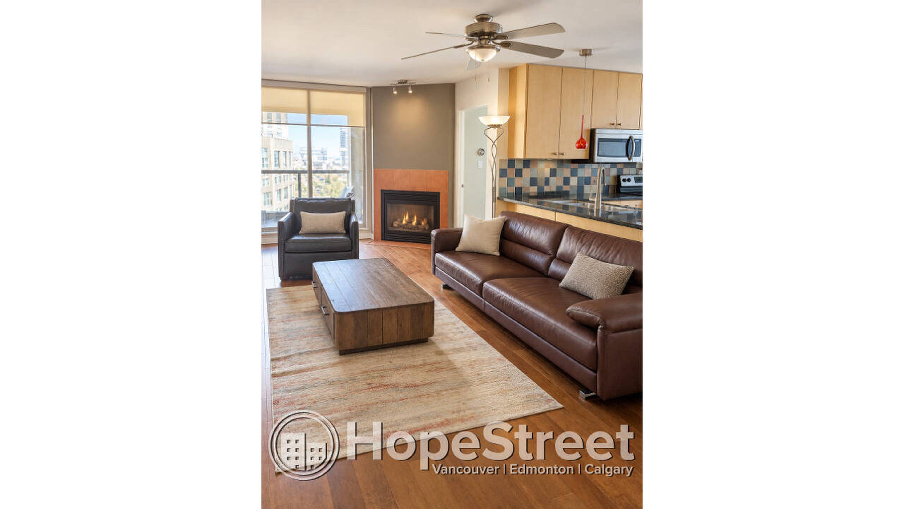 2 ch.  · 2 s. de bains for rent $3,300 / mois