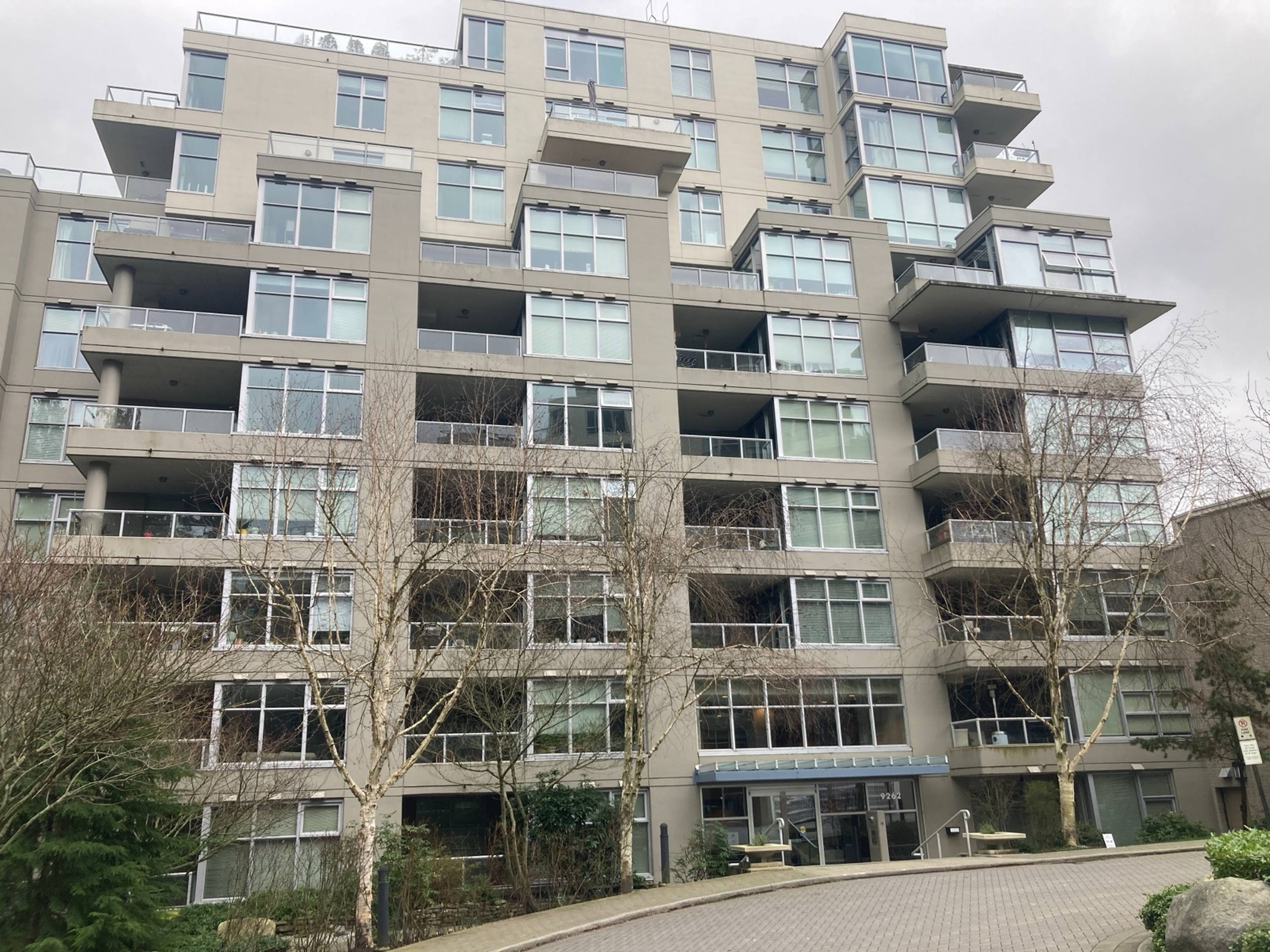 2 Bed  · 1 Bath for rent $2,398 / month