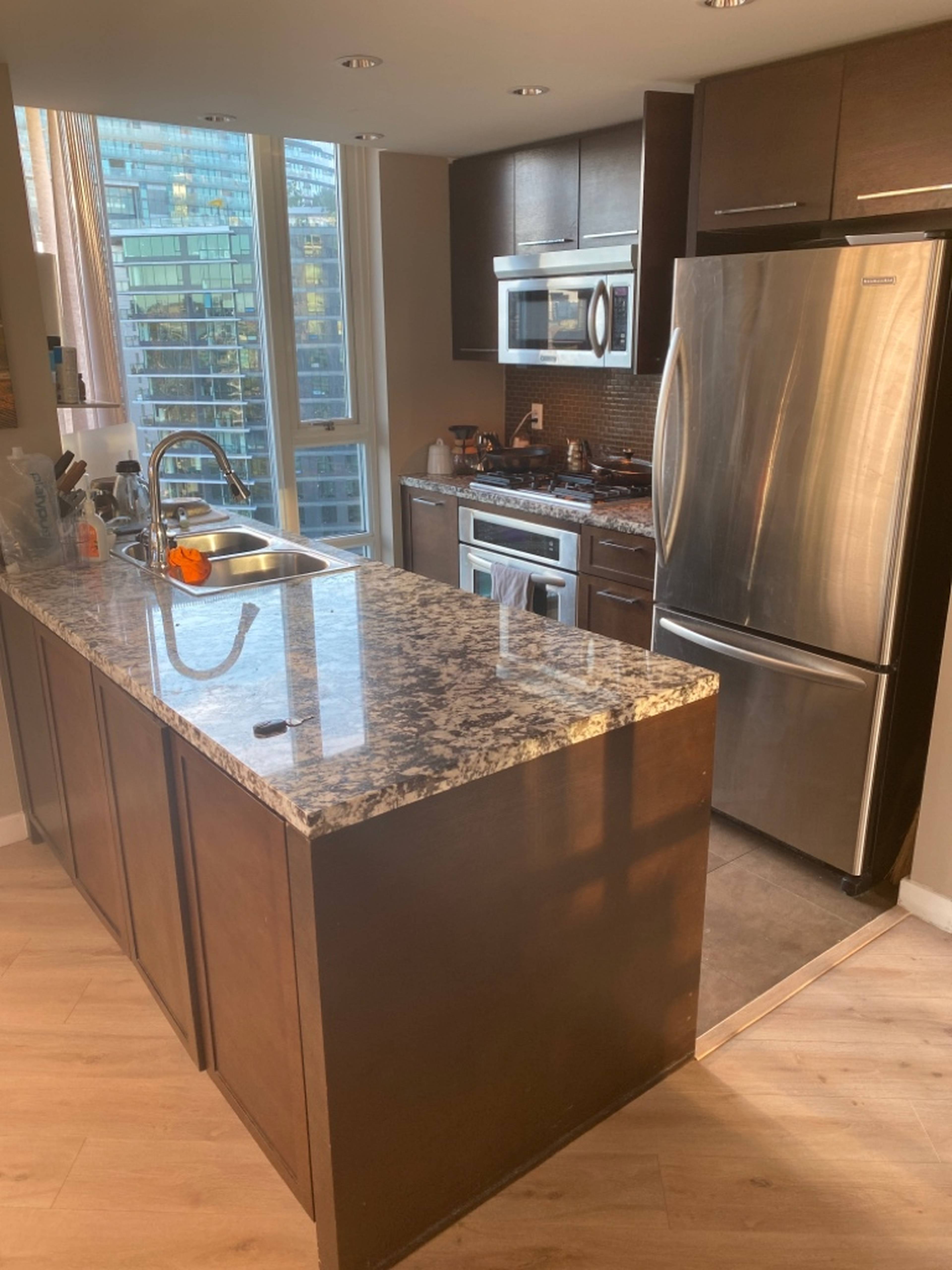 2 室  · 2 卫 for rent $4,800 / 月
