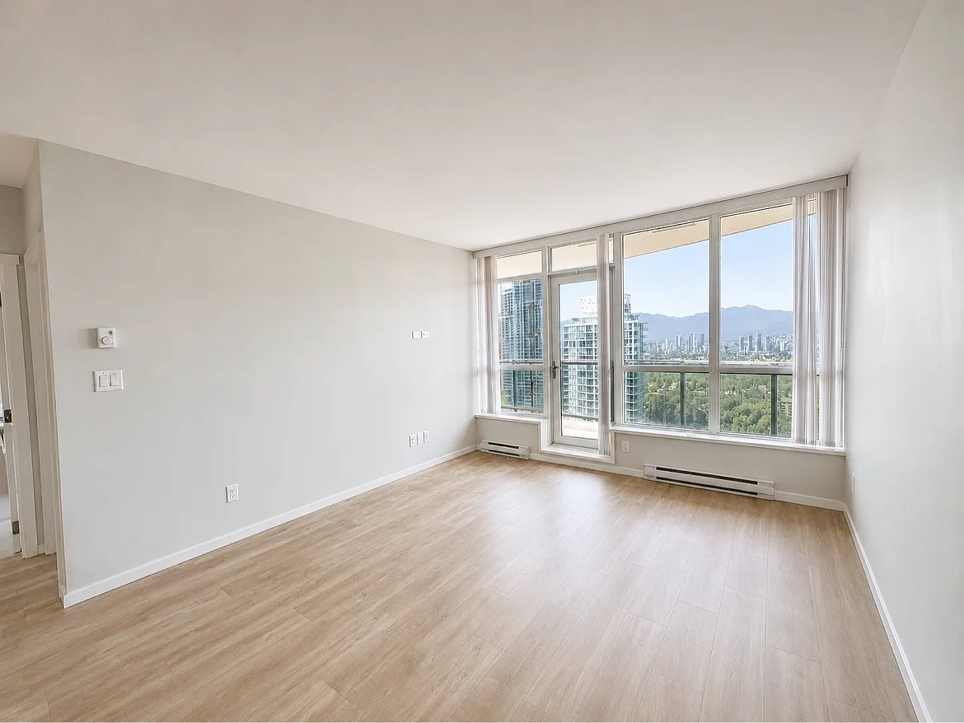 2 室  · 2 卫 for rent $2,900 / 月