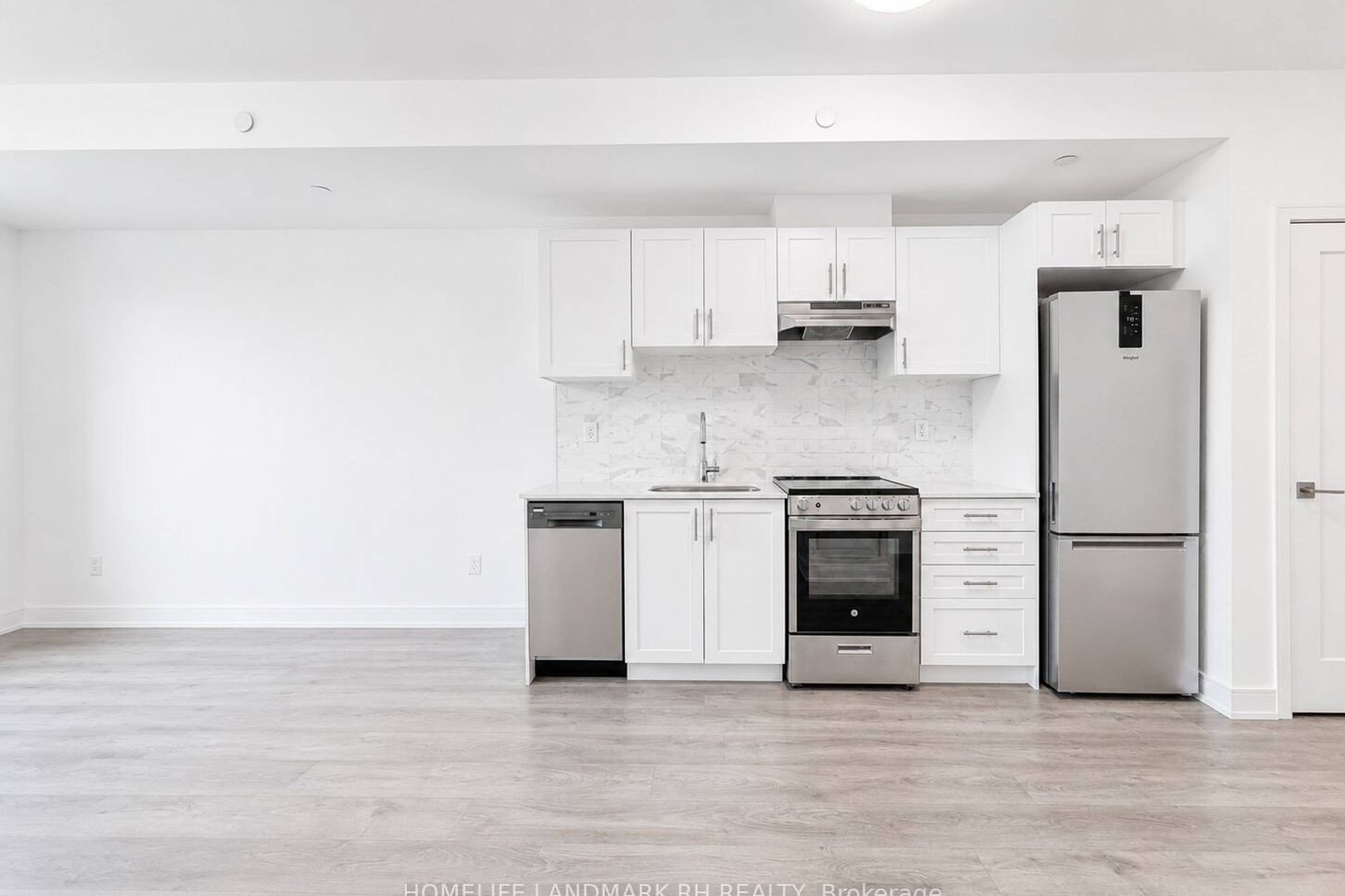 1 室  · 1 卫 for rent $2,200 / 月