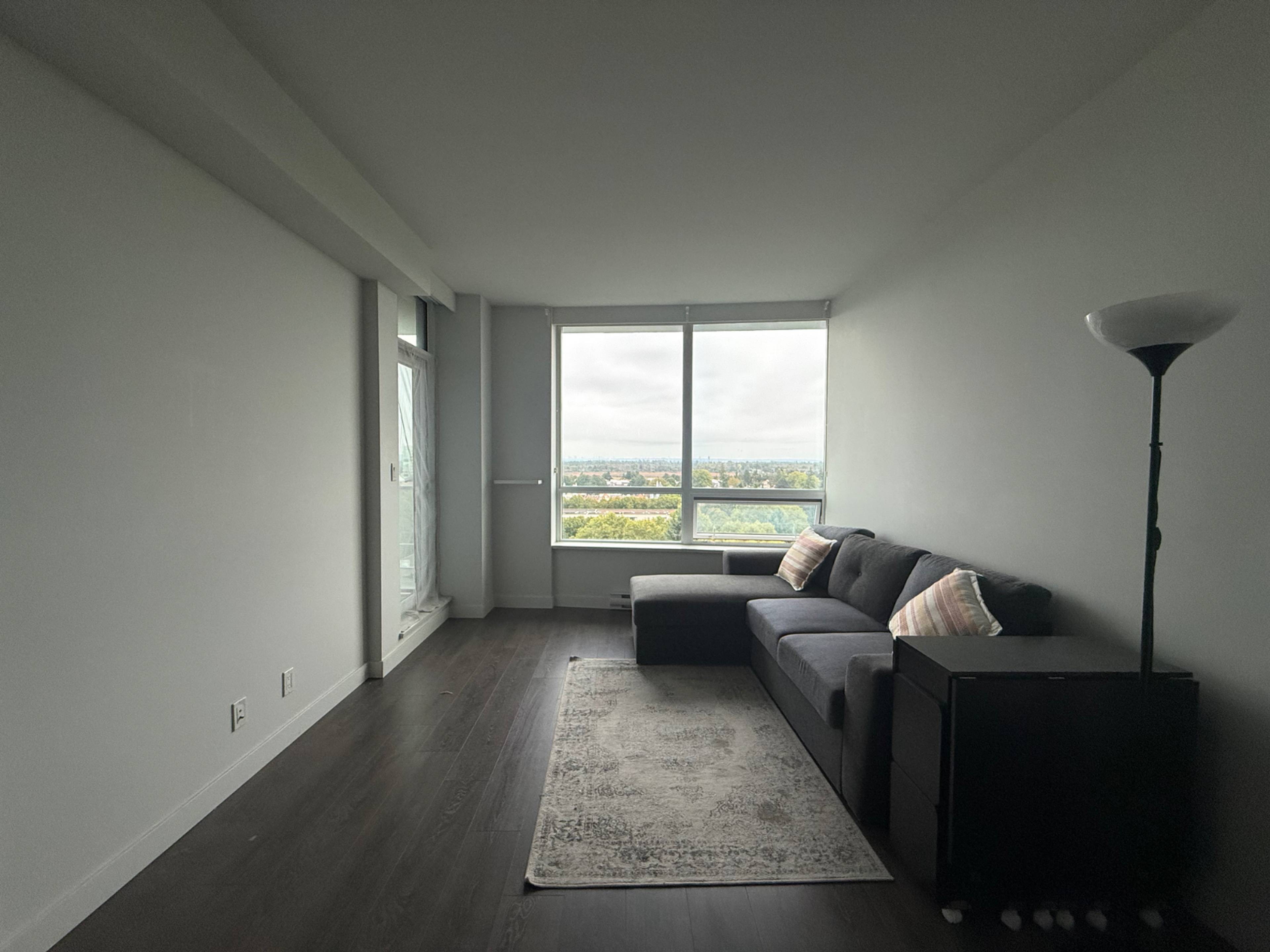 2 ch.  · 2 s. de bains for rent $2,800 / mois