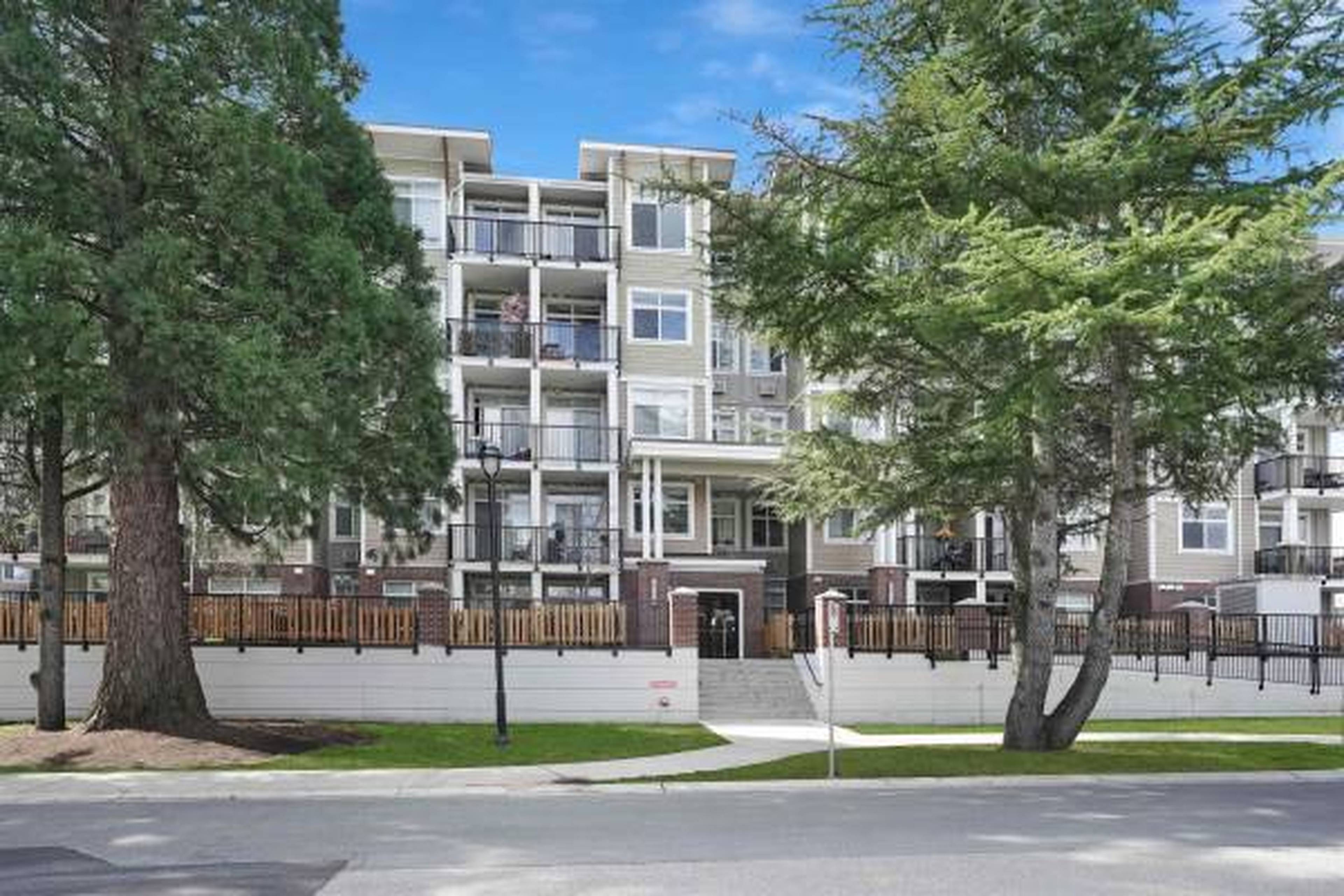2 Bed  · 2 Bath for rent $2,000 / month